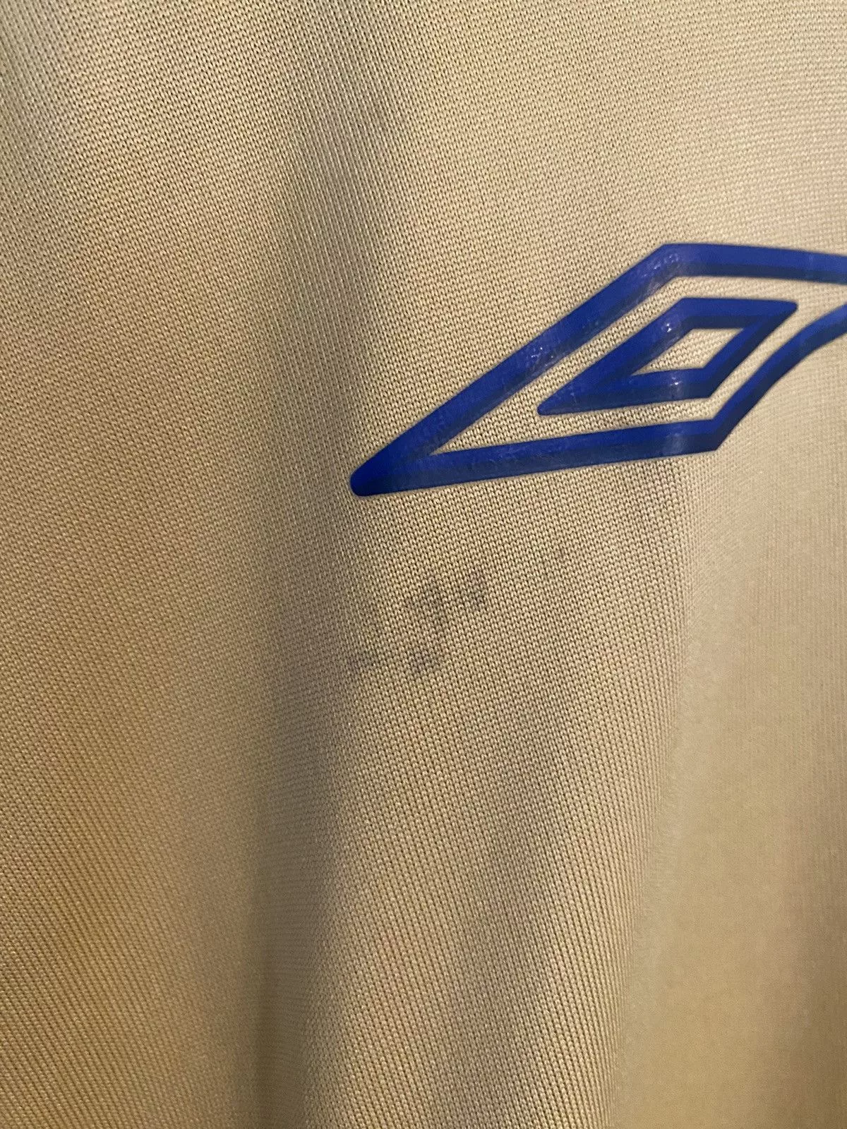 Vintage Jerseys Vintage Everton Signed Jersey Yellow