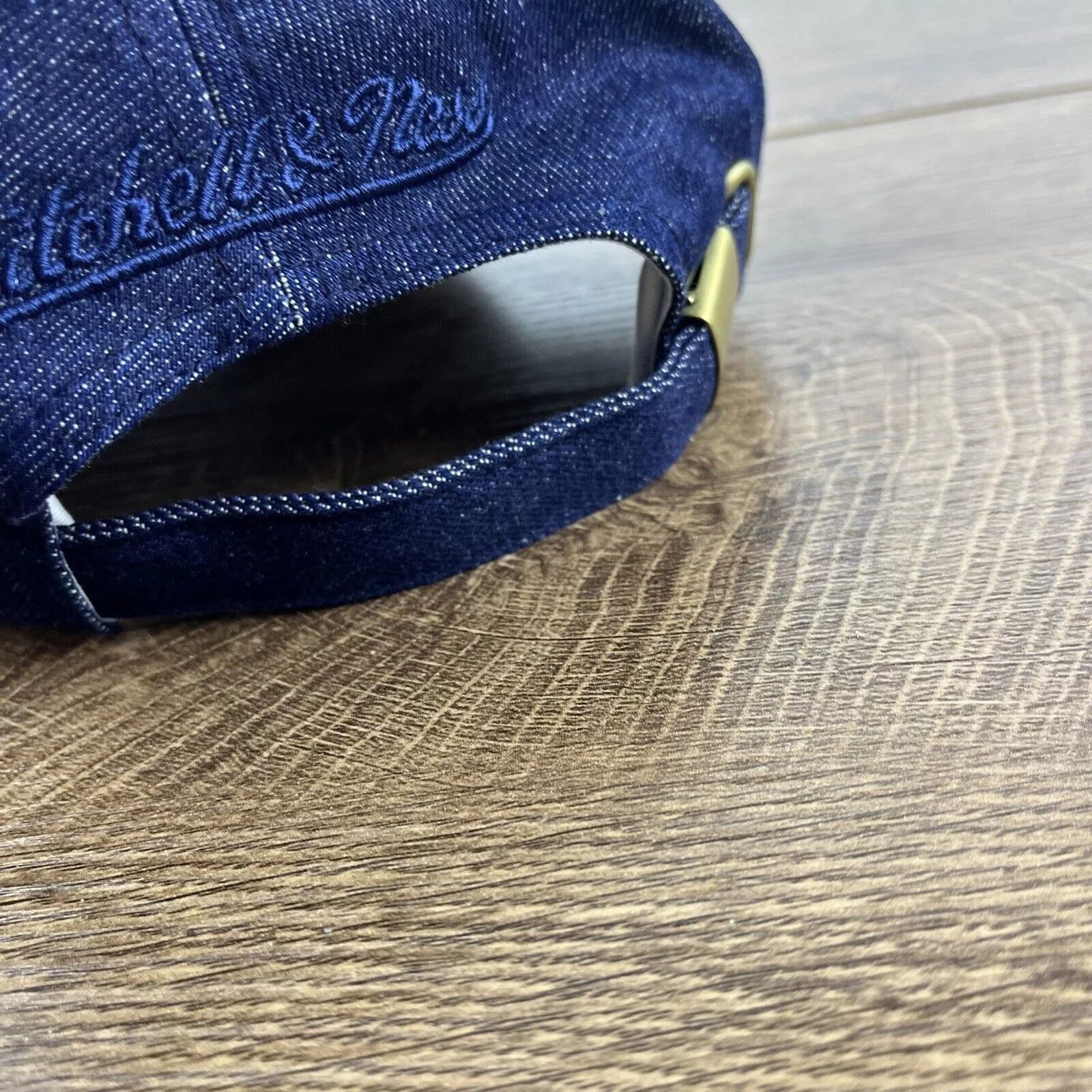 Mitchell & Ness Hats Cleveland Cavaliers Hat NBA Mitchell & Ness Blue Hat Adjusta