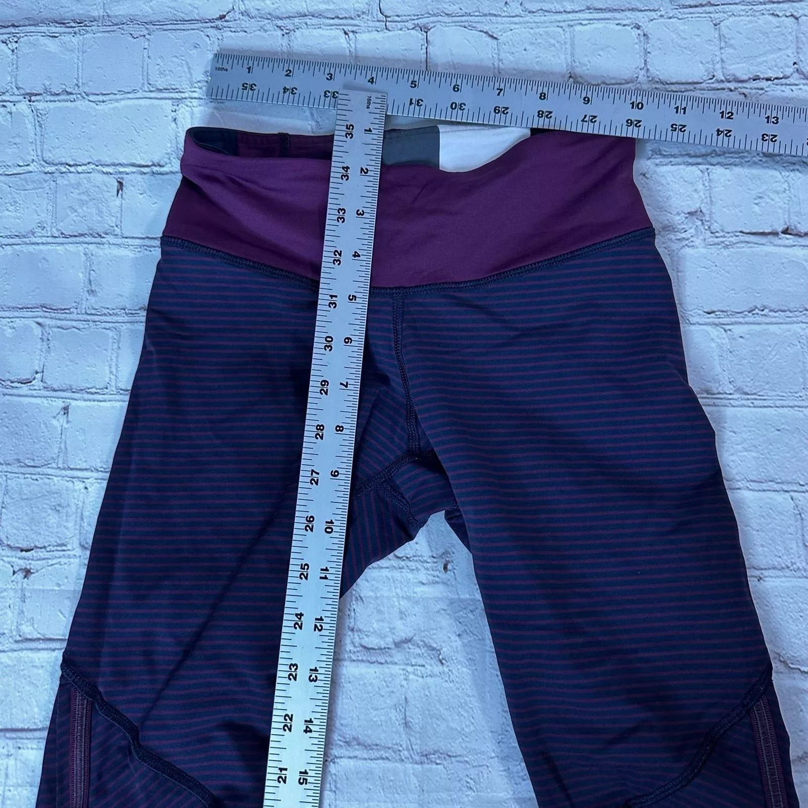 lululemon leggings size 2 Purple
