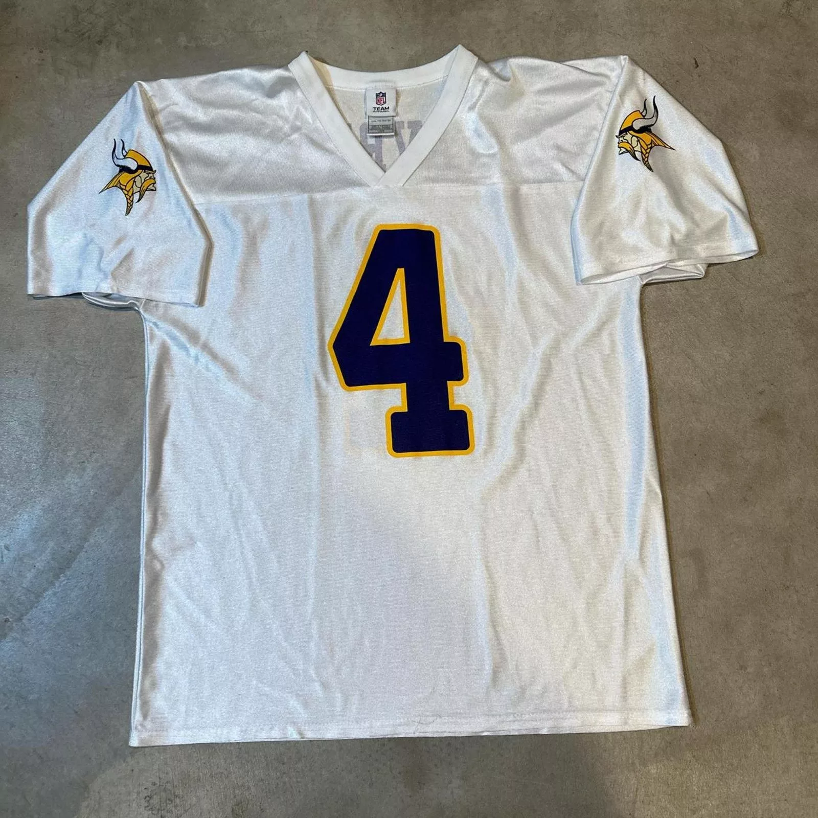 NFL Short Sleeve T Shirts NFL Minnesota Vikings Brett Favre White Football Jersey