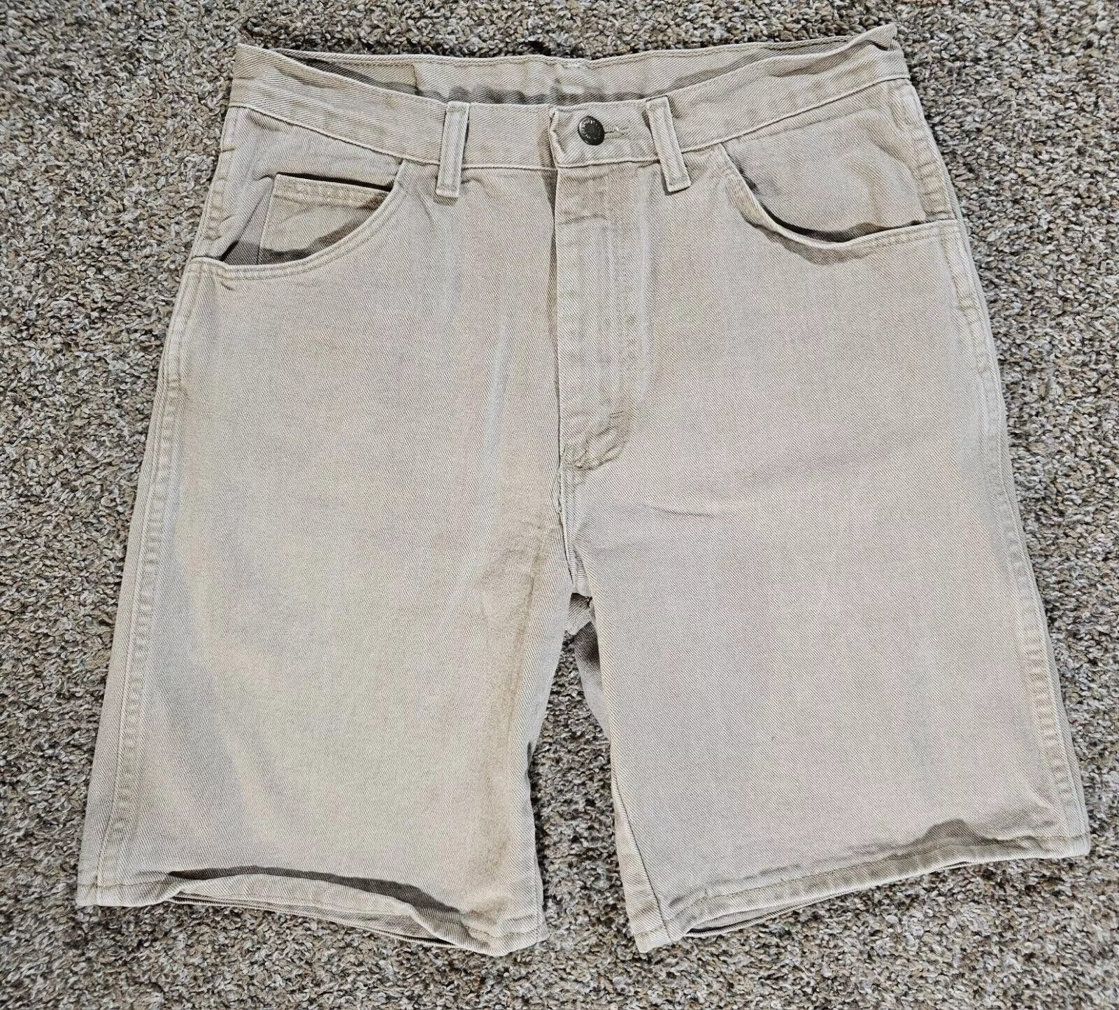 Wrangler Shorts Vintage Wrangler Rugged Wear Shorts Mens 32 Beige USA Made White