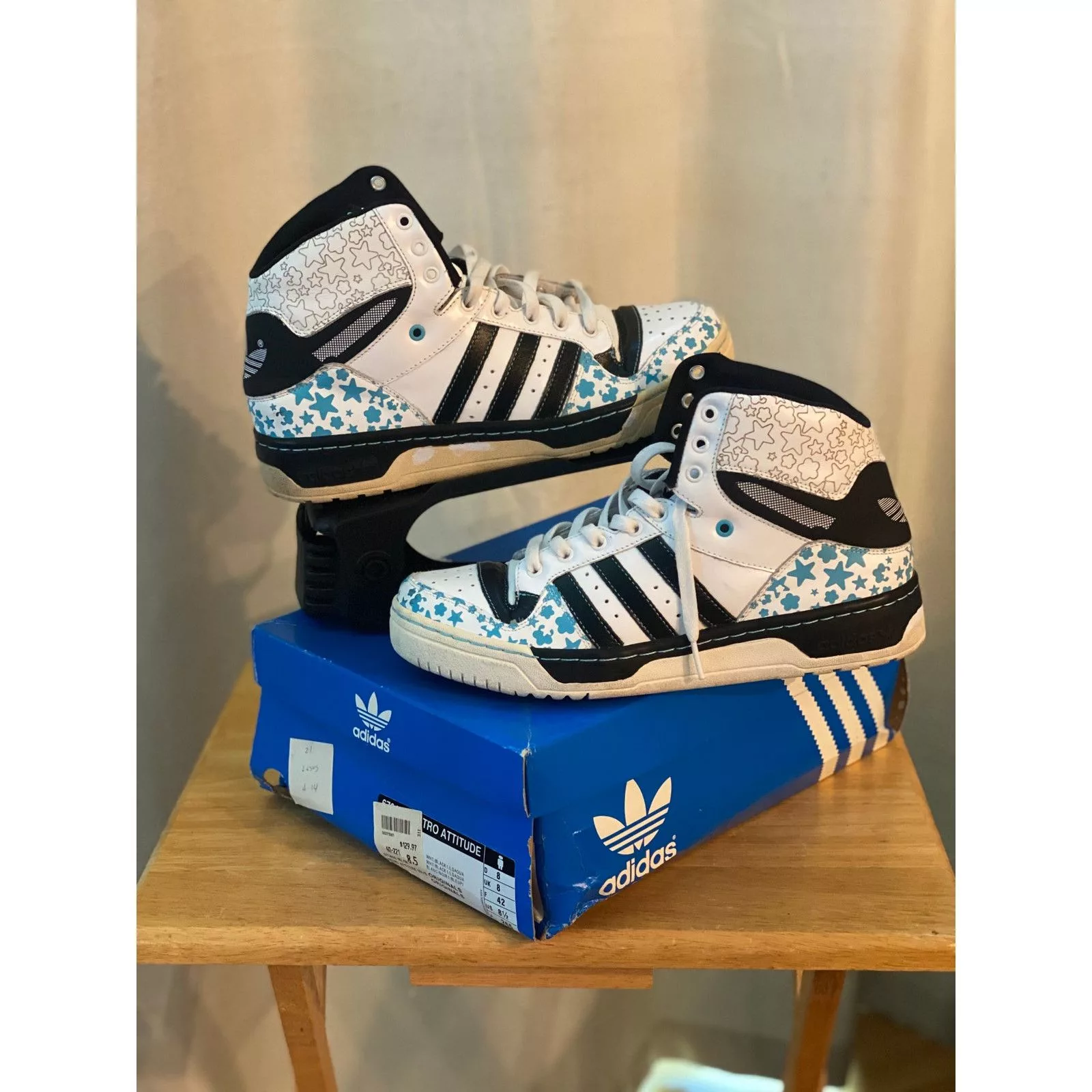 Adidas Hi Top Sneakers Adidas Metro Attitude Hi "Star Pack" m8.5 White