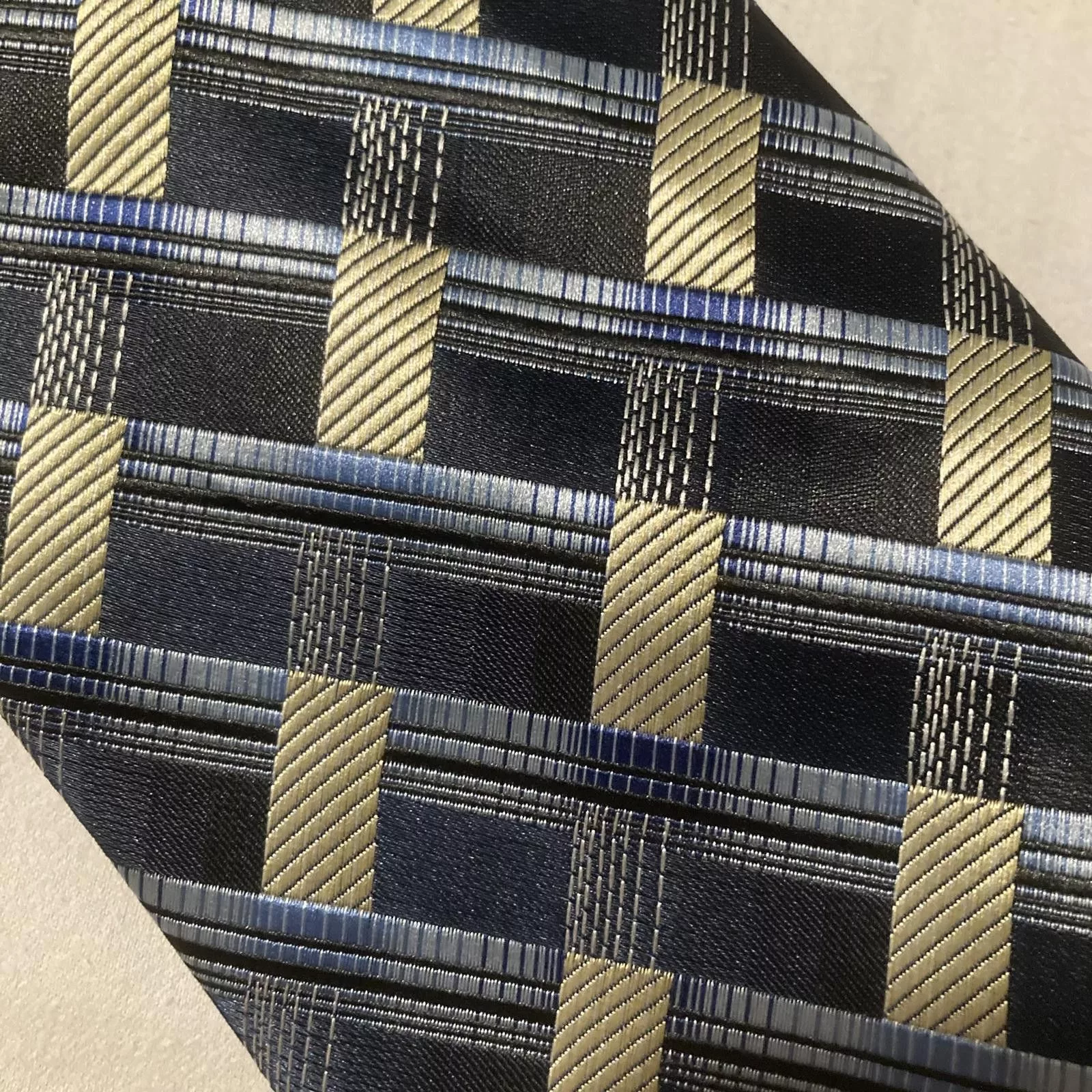 Alexander Julian Ties Pocketsquares NWOT Alexander Julian Colours Tie 58/3.5 Blue