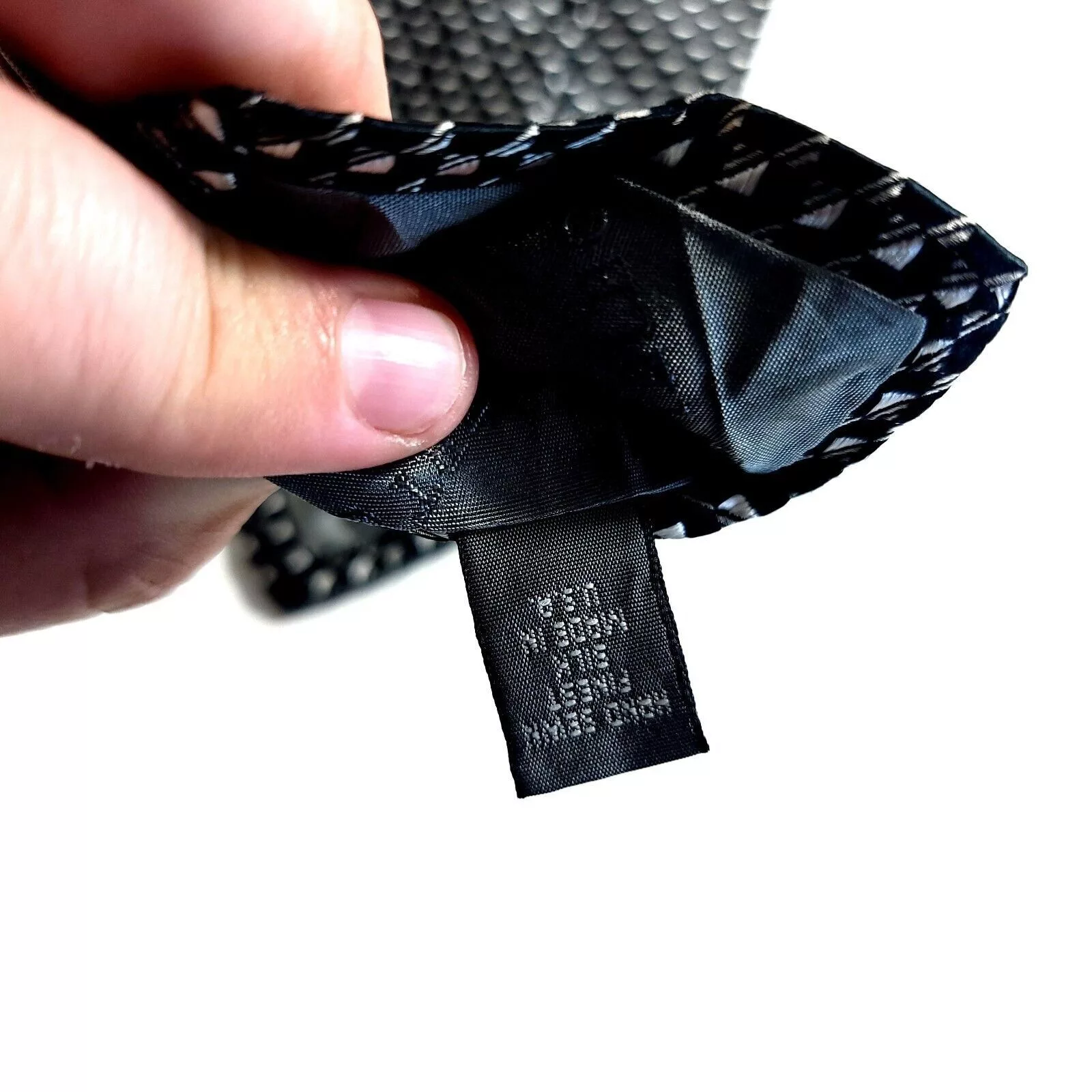 Robert Talbott Ties Pocketsquares Robert Talbott Black Gray Geometric Woven Wide Silk Tie