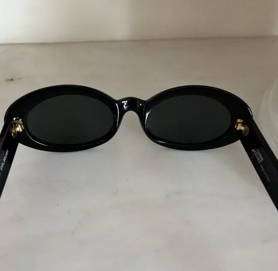 Gianni Versace Sunglasses | Vintage Black