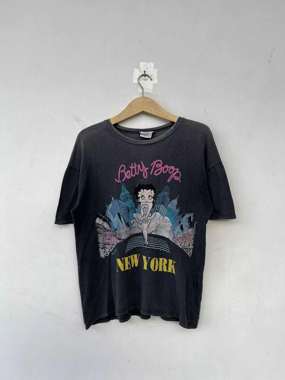 Universal Studios Short Sleeve T Shirts Universal Studios × Zara Zara x Betty Boop Boxy T-Shirt Gray