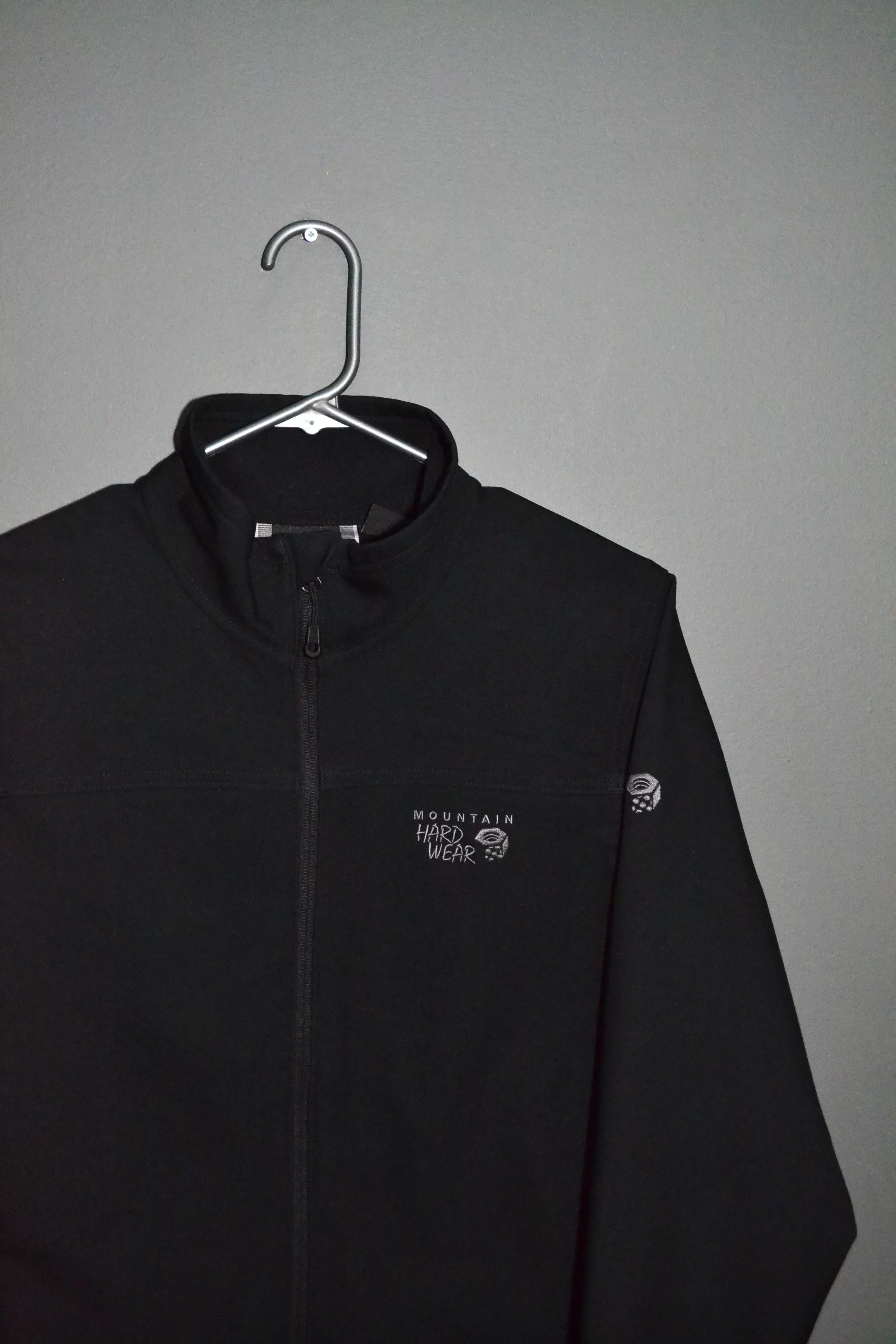 Mountain Hardwear Light Jackets Mountain Hardwear S size Black Sofrshell Jacket