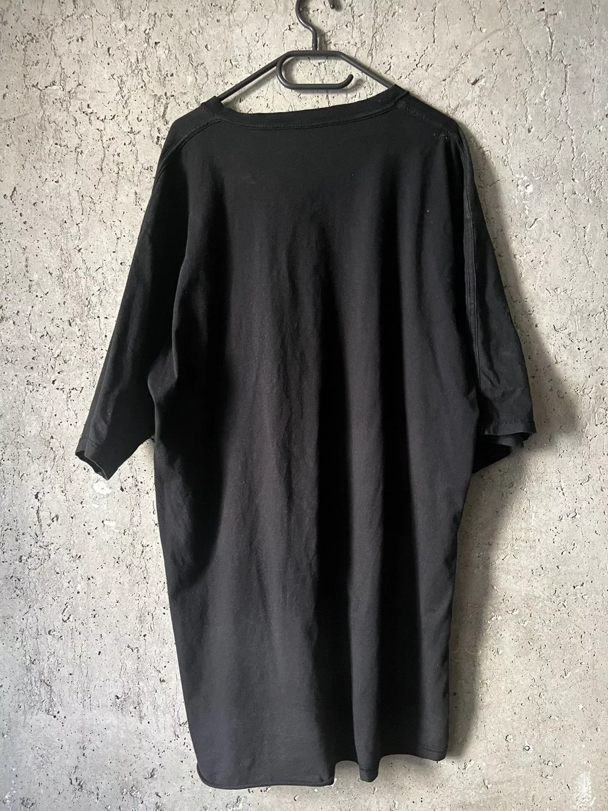 Liam Hodges Short Sleeve T Shirts liam hodges Oversized long tee Black