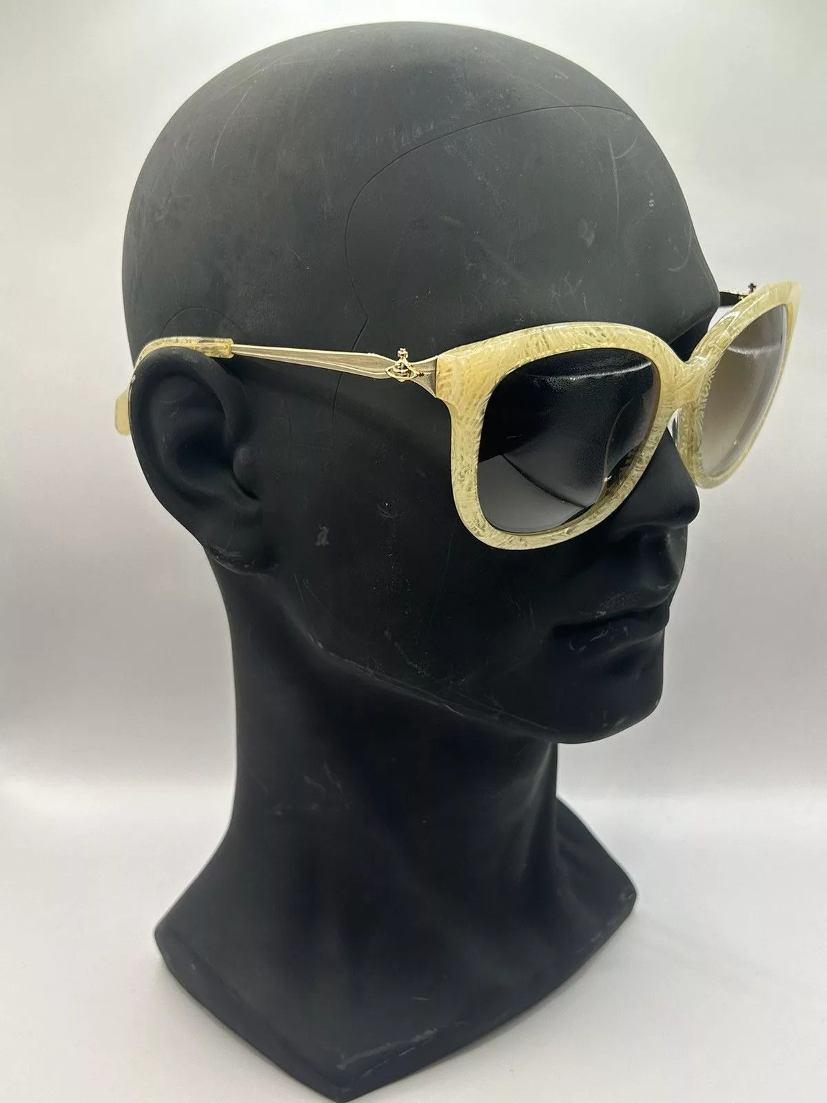 Vivienne Westwood Sunglasses VW80103 White