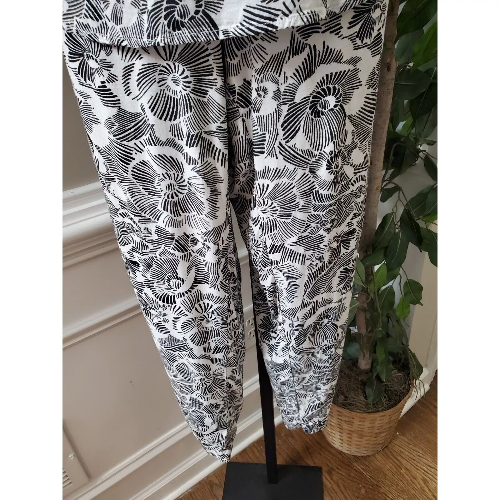Old Navy Maxi Dresses Old Navy 100% Rayon Pant & Top 2 Piece Set Size Medium Multi