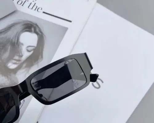 Designer Sunglasses Designer × Vintage Vintage square frame sunglasses Black