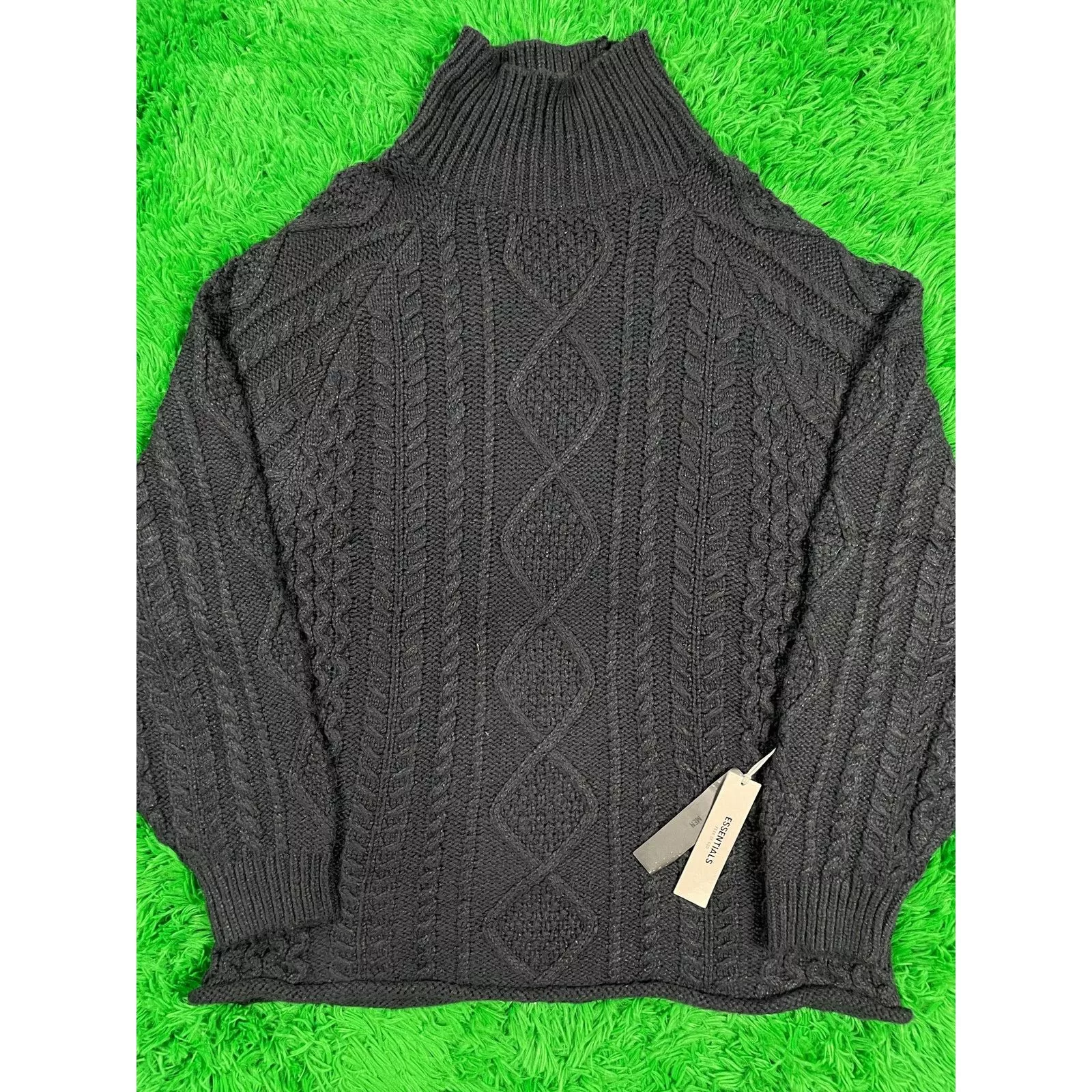 Essentials Sweaters Knitwear Essentials Knit Crewneck Charcoal Medium New Gray