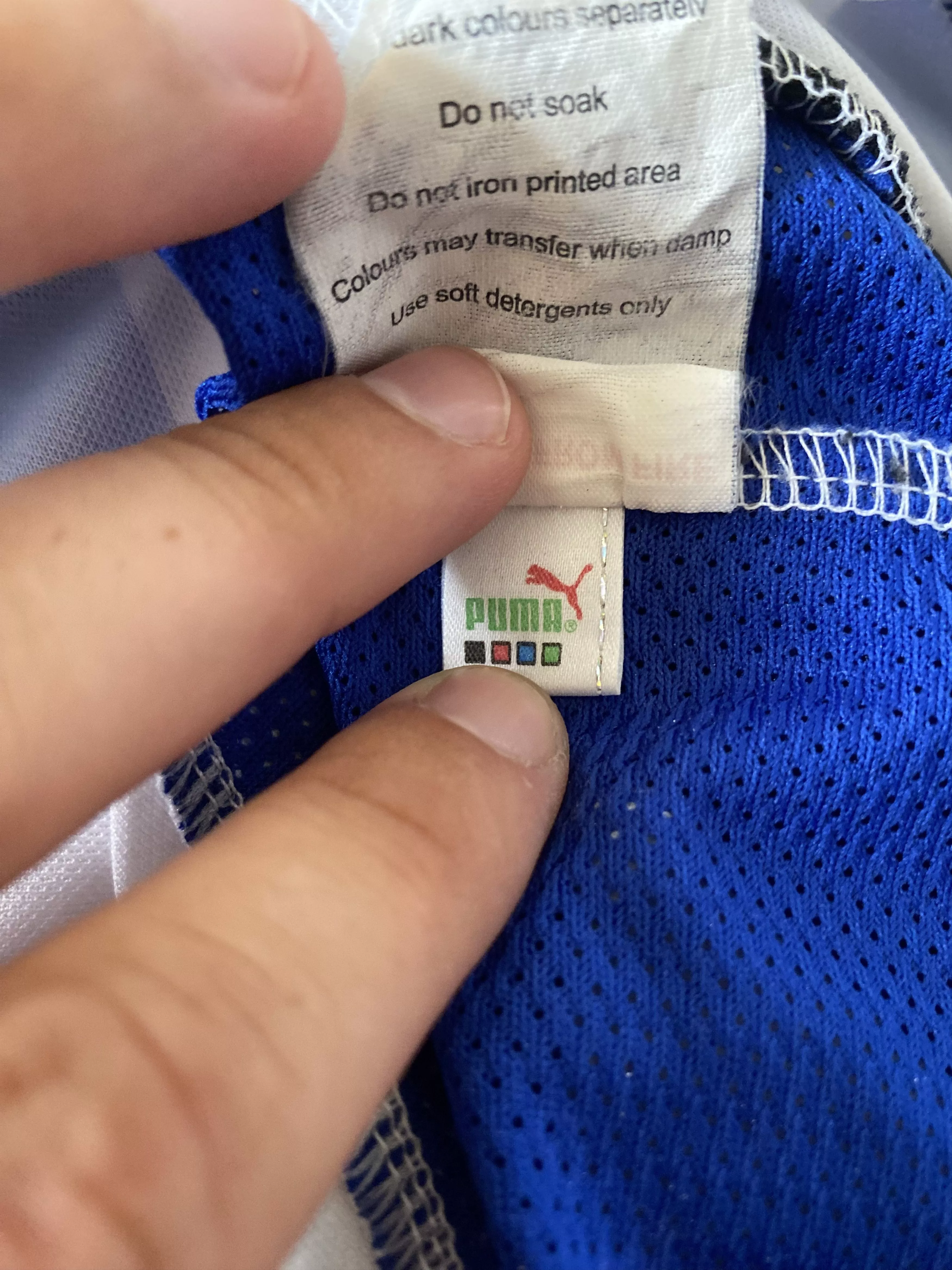 Puma Jerseys SHEFFIELD WEDNESDAY F.C. 2009 - 2010 - Puma - S - UNIQUE Multi