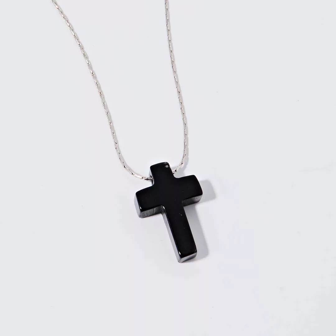 Onyx Cross Expandable Necklace