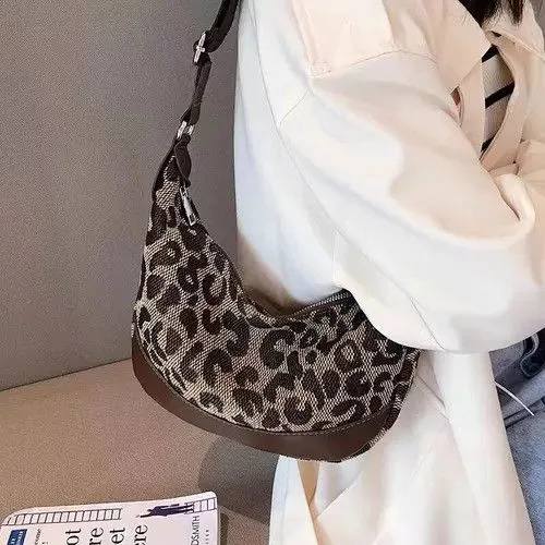 Japanese Brand Shoulder Bags Japanese Brand × Vintage leopard print shoulder bag Brown