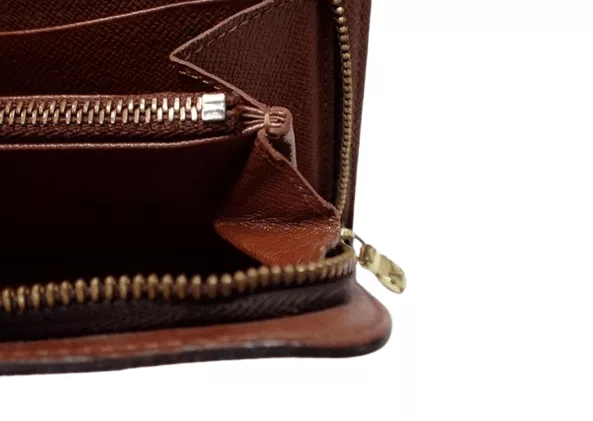 Louis Vuitton Wallets Louis Vuitton Monogram Canvas Vintage Zippy Brown Wallet