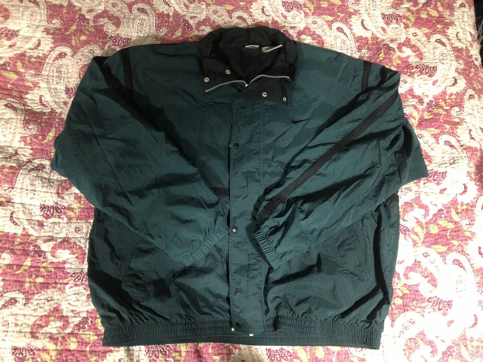 Nike Light Jackets Vintage Nike Windbreaker Green
