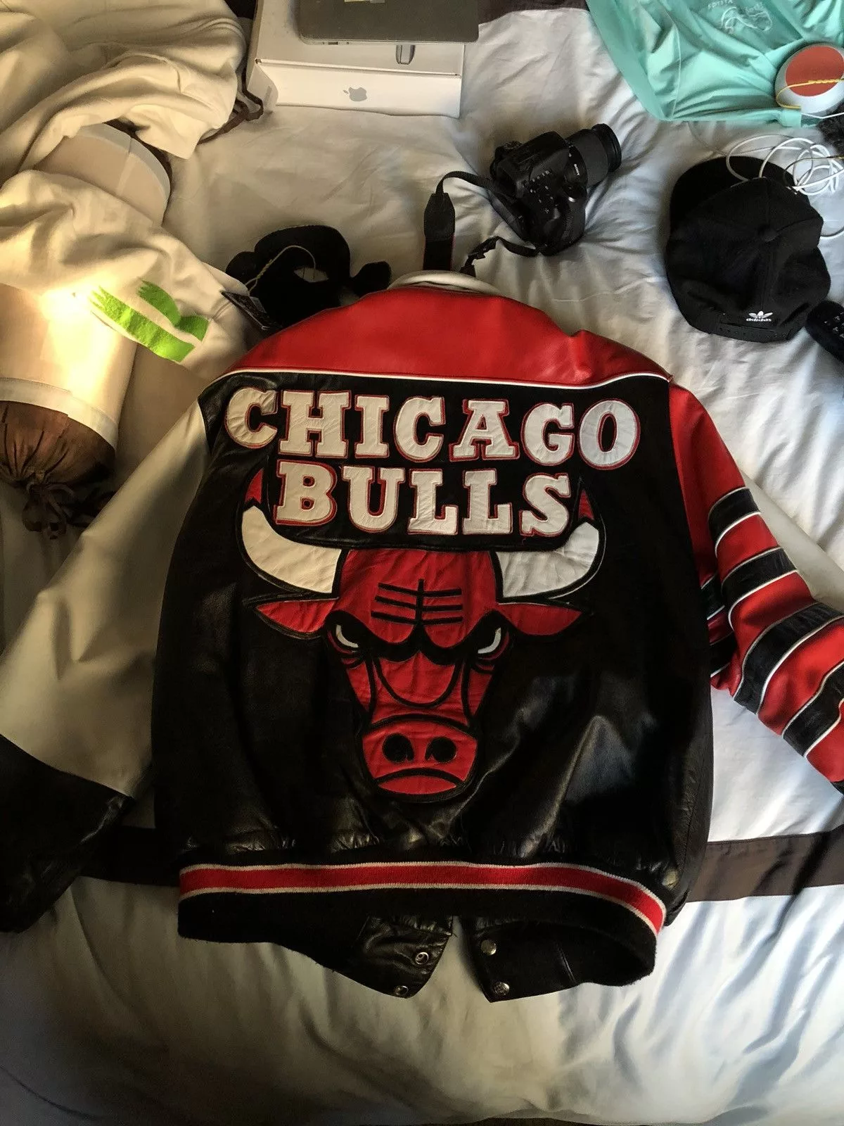 NBA Bombers NBA Retro Chicago Bulls Reversible Leather Jacket Bomber