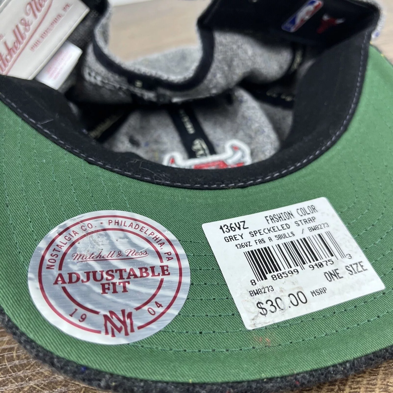 Mitchell & Ness Hats Chicago Bulls Hat Mitchell & Ness Gray Hat Adjustable Adult