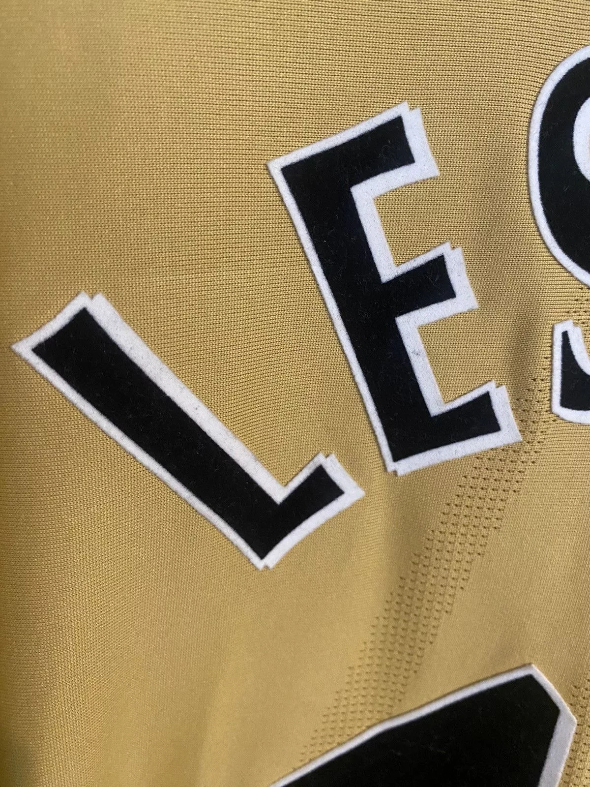 Vintage Jerseys Vintage Everton Signed Jersey Yellow