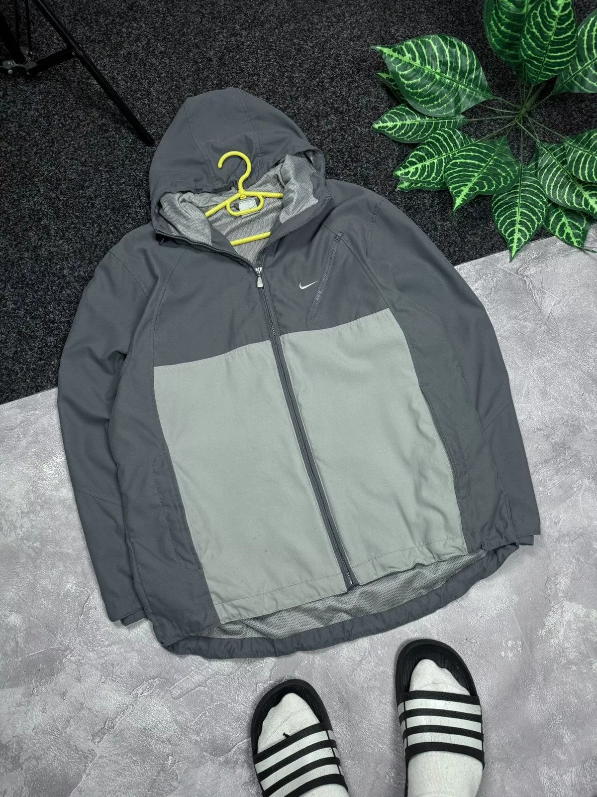 Nike Light Jackets Nike × Vintage Vintage Nike windbreaker with drawstring Y2K Gorpcore style Gray Streetwear