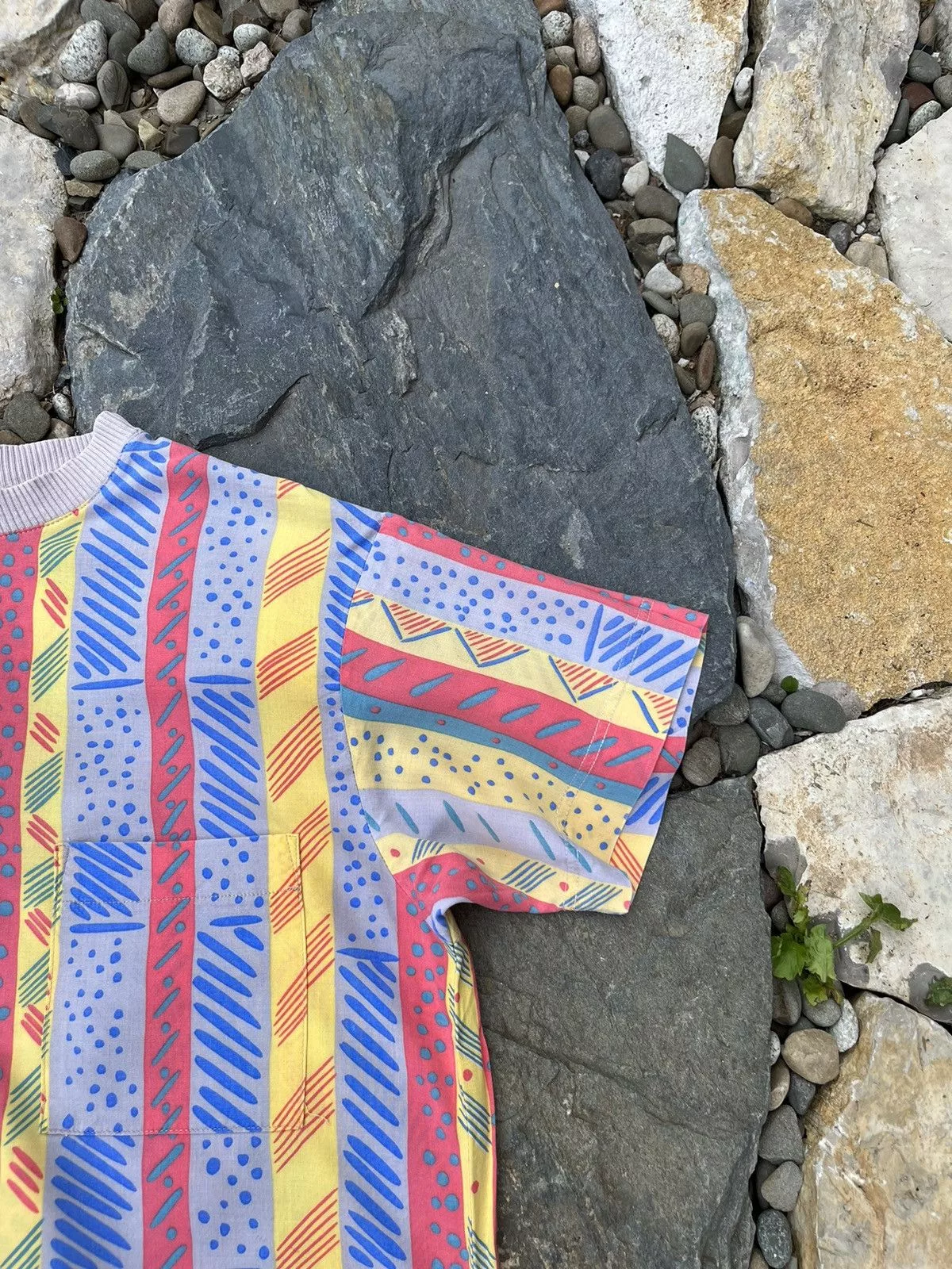 Vintage Short Sleeve T Shirts Vintage Ken Done design striped patterned all over print tee Multi