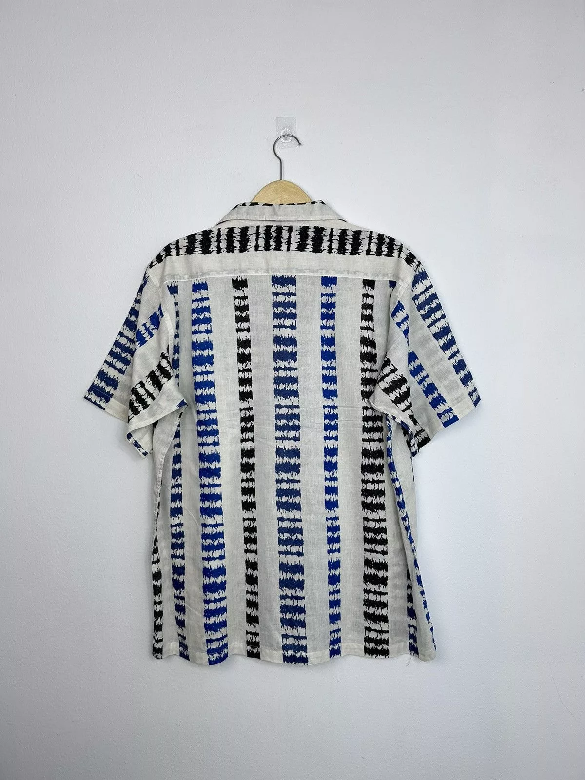 Alexander Julian Shirts Button Ups Alexander Julian × Colours Colours by Alexander Julian Graphic Print Open Collar Shirt White
