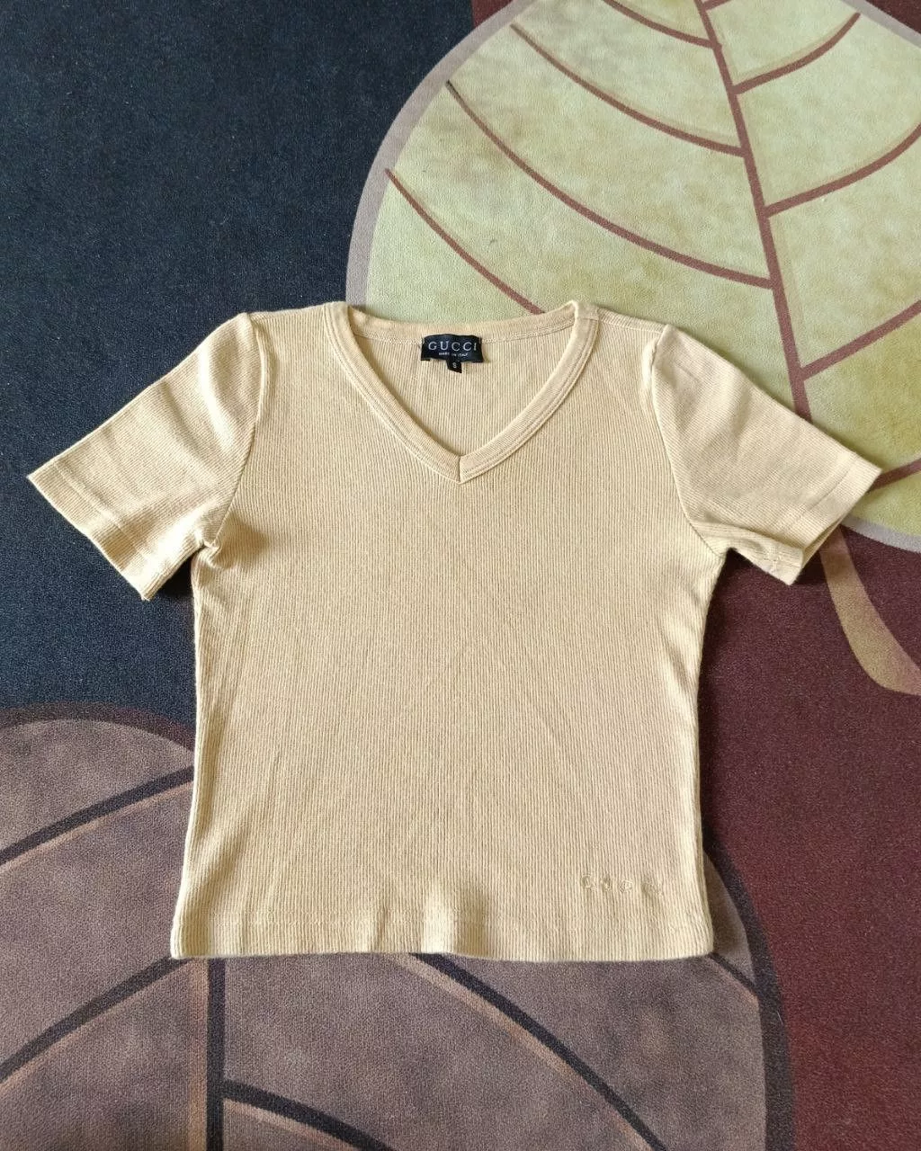 Gucci Crop Tops GUCCI KNIT V NECK Beige