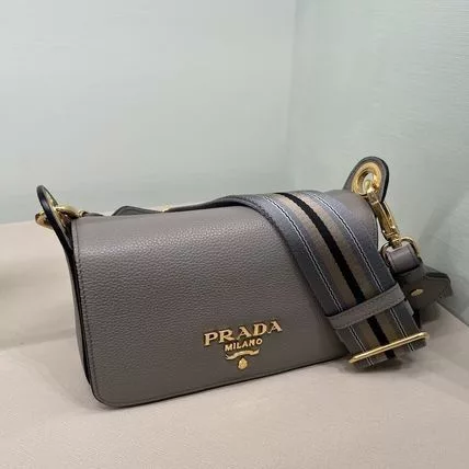 Prada Shoulder Bags Prada o1srvl11e0624 Size: OS / Shoulder Bag in Argilla Multi