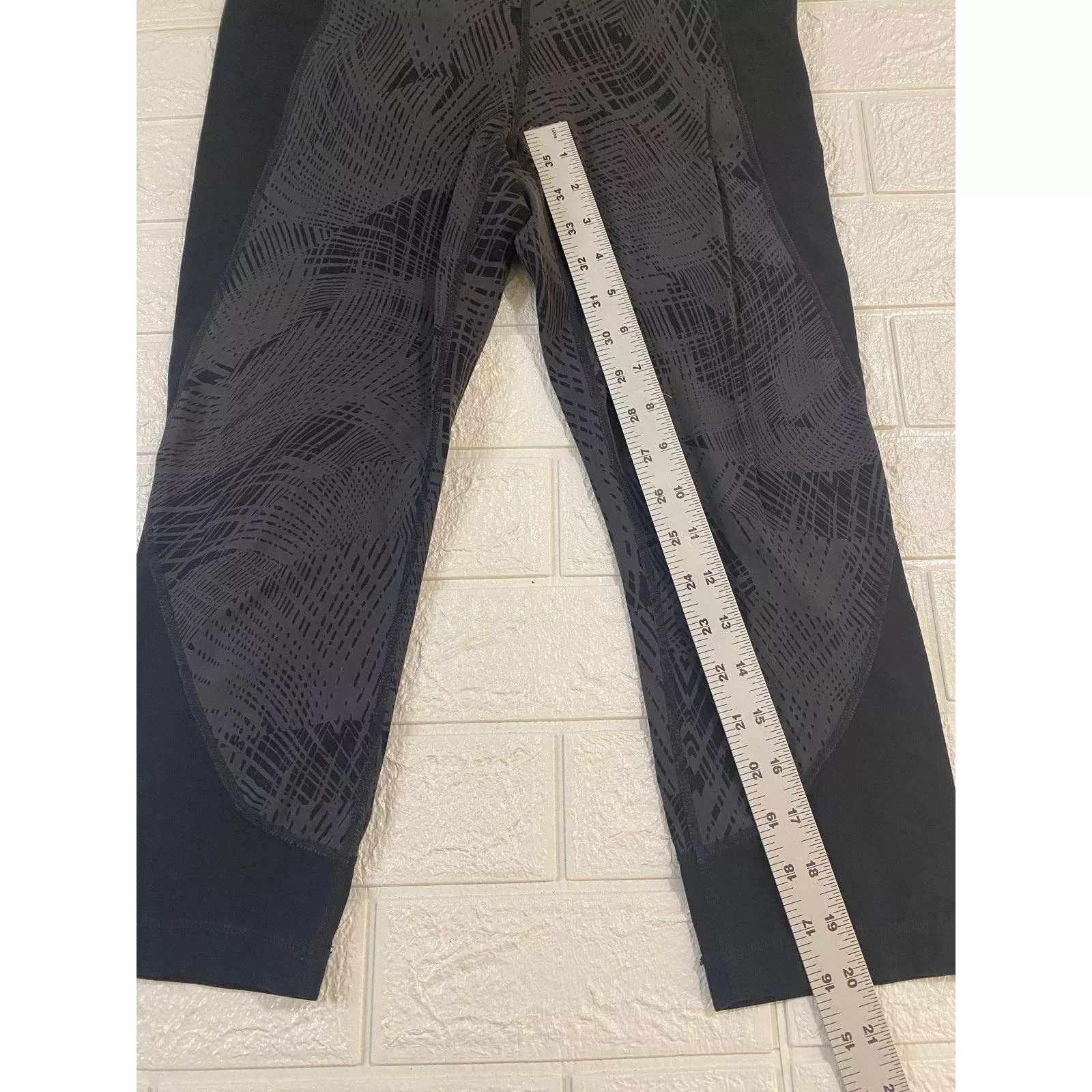 Athleta Leggings size medium Black
