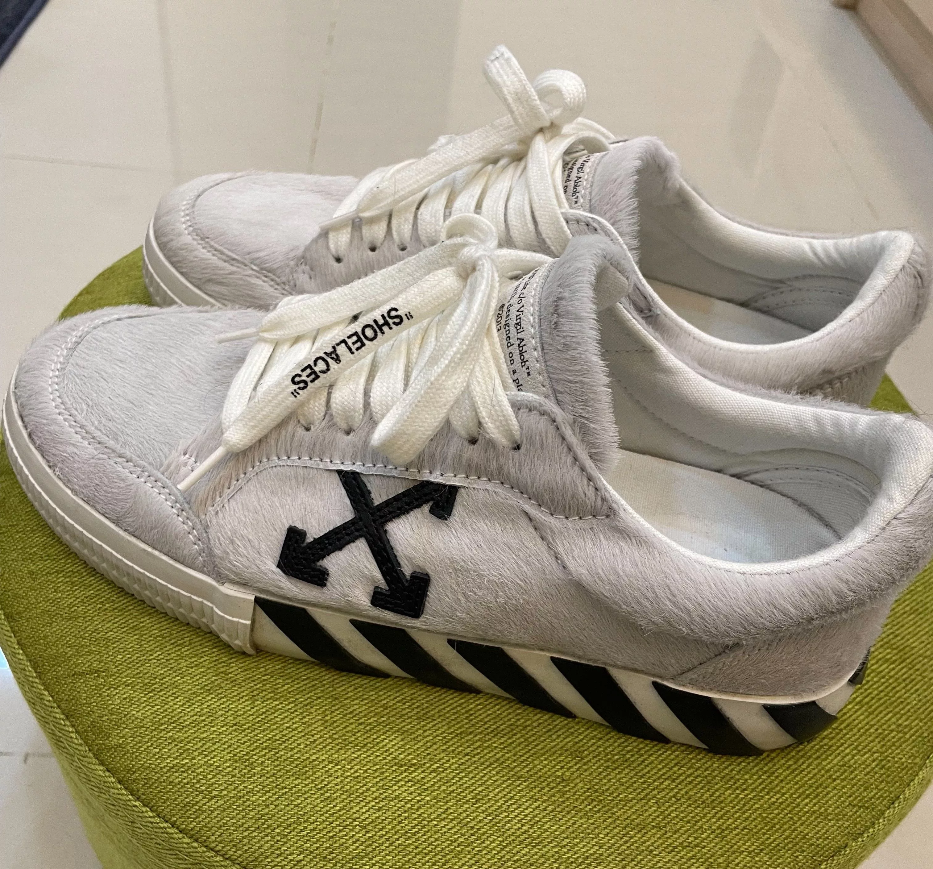 Off-White Low Top Sneakers Off-White × Virgil Abloh Off-White Pony Vulcanized Low-top Sneakers