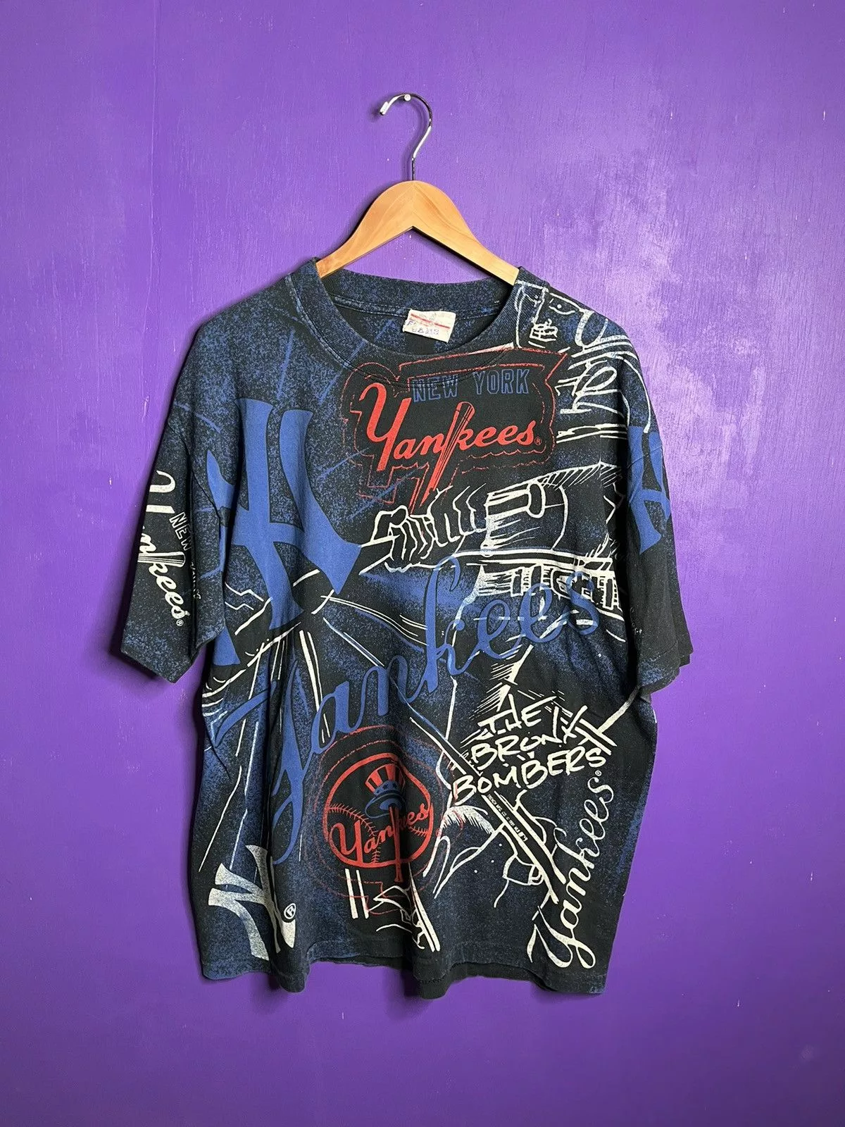MLB Short Sleeve T Shirts MLB × Vintage Vintage 1991 New York Yankees Bronx bombers AOP t-shirt Black