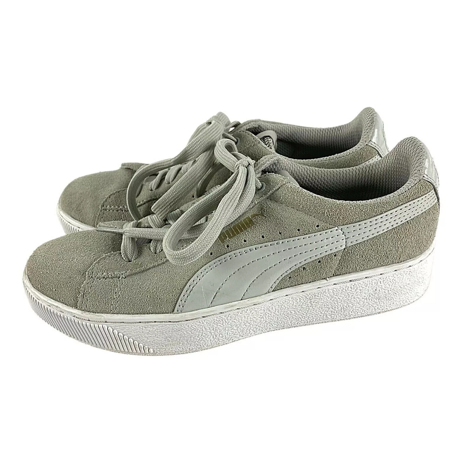 Puma Low Top Sneakers Puma Suede Platform Vikky Sneakers Soft Foam Gray Size 6