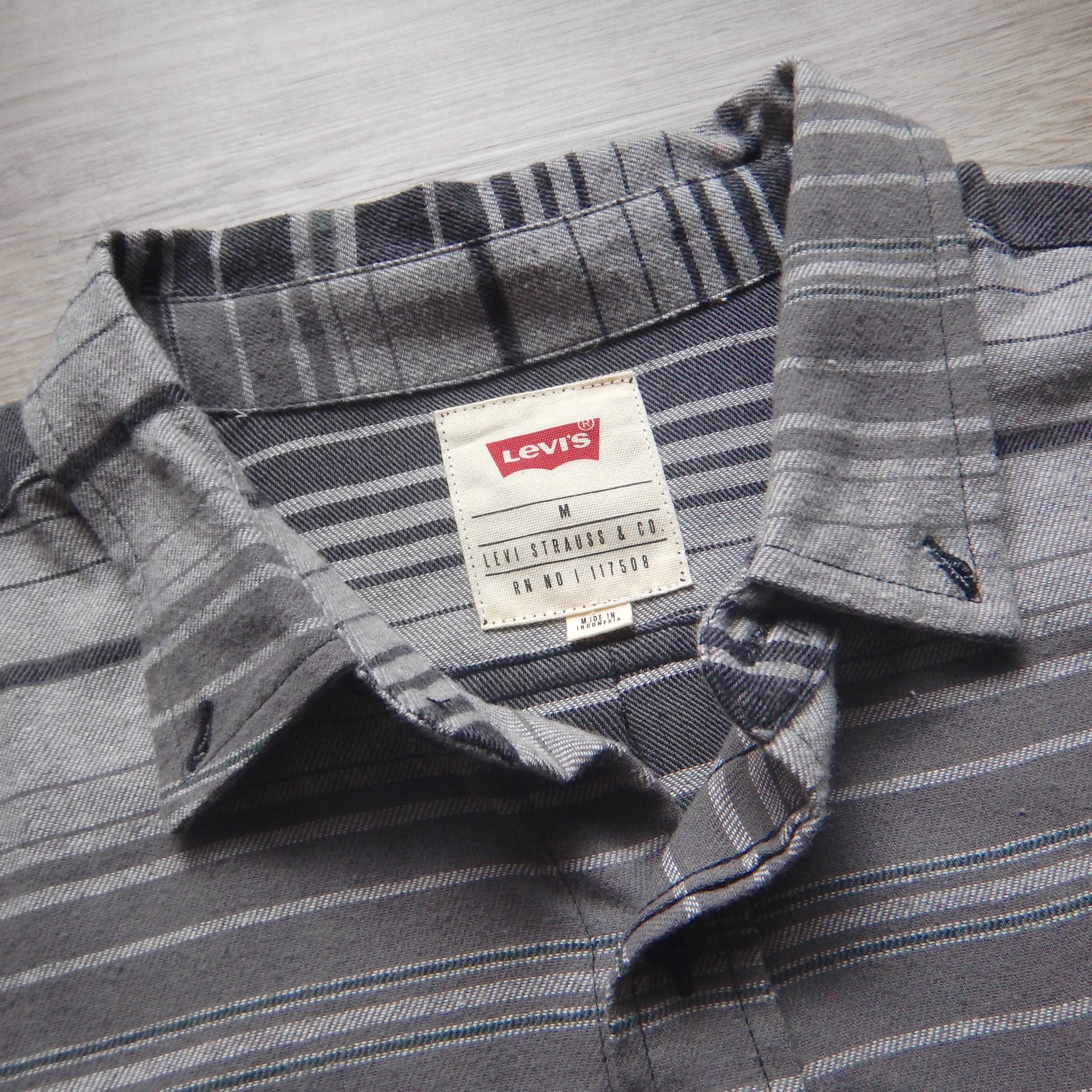 Levi's Shirts Button Ups Levi's Levis Gray Horizontal Striped Light Flannel Button Shirt