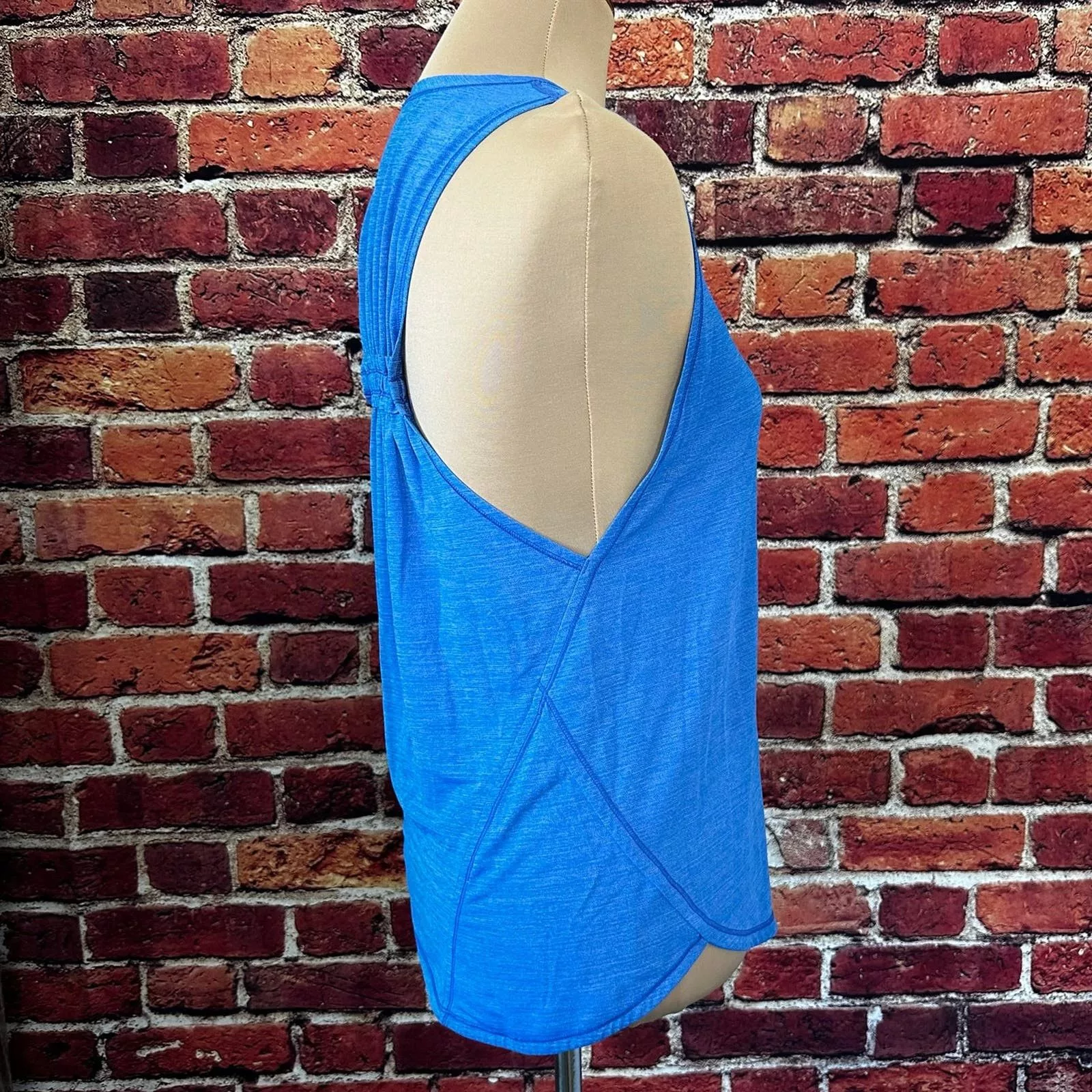 Lululemon Tank Tops Lululemon Tank top size 8 Blue