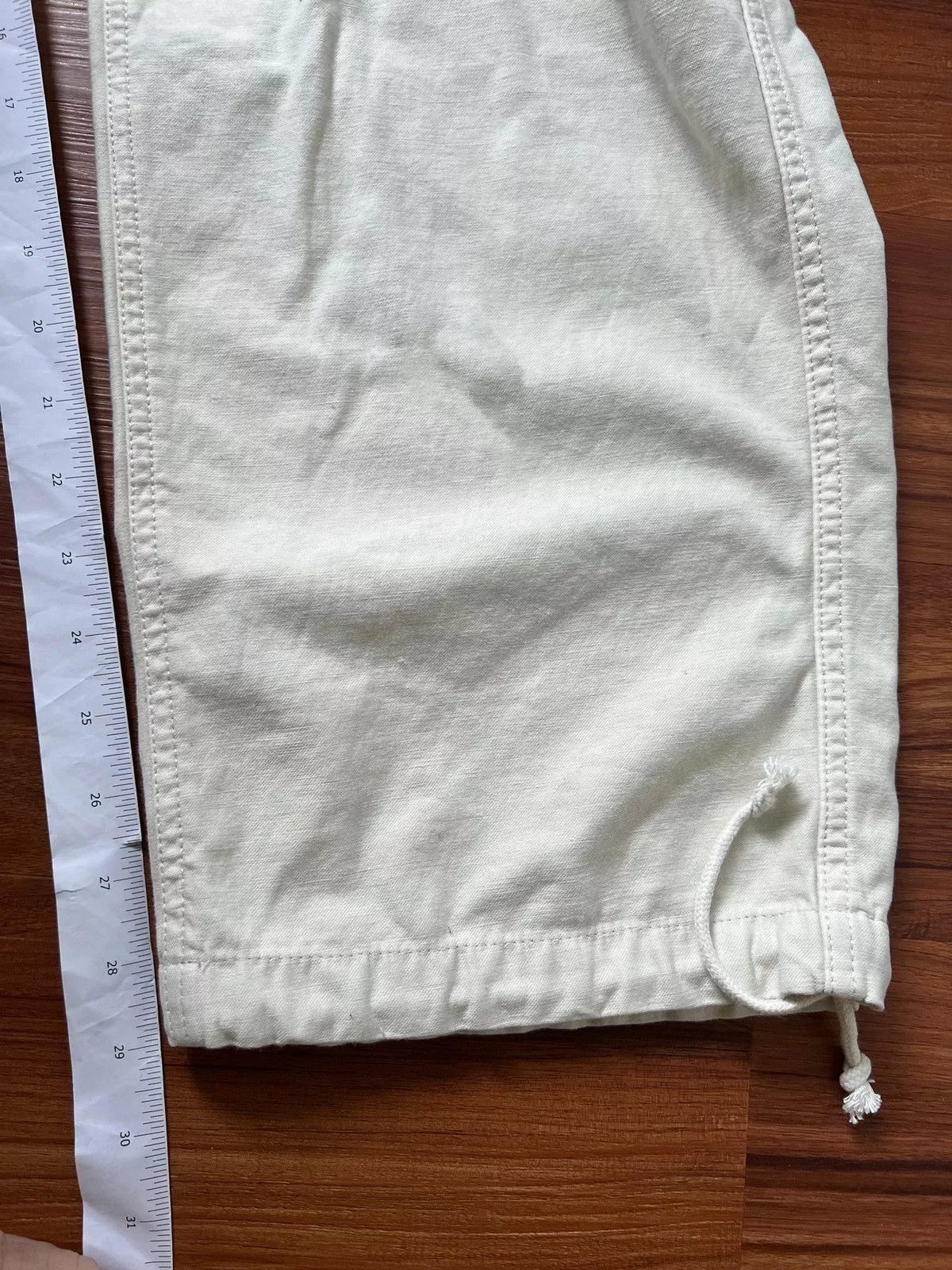 TNA Sweatpants Joggers TNA Aritzia Squad Parachute Pants White