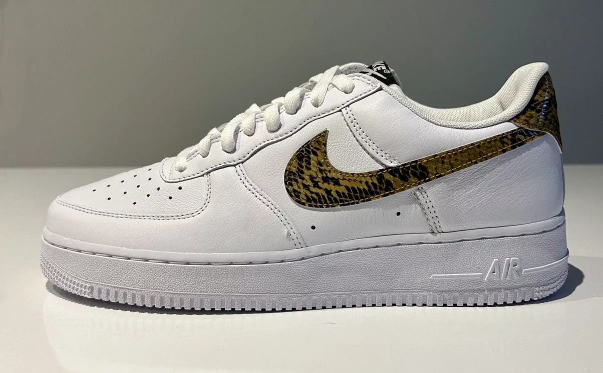 Nike Hi Top Sneakers Nike Air Force 1 Snake White