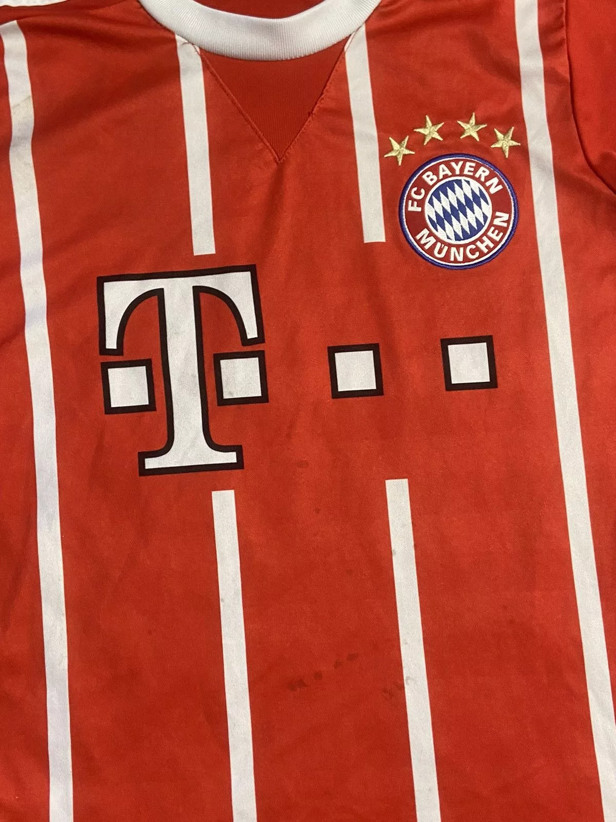 Other Jerseys Other Robert Lewandowski tshirt Jersey Red