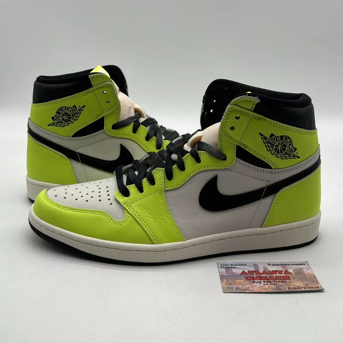 Nike Hi Top Sneakers Nike Air Jordan 1 High Visionaire White