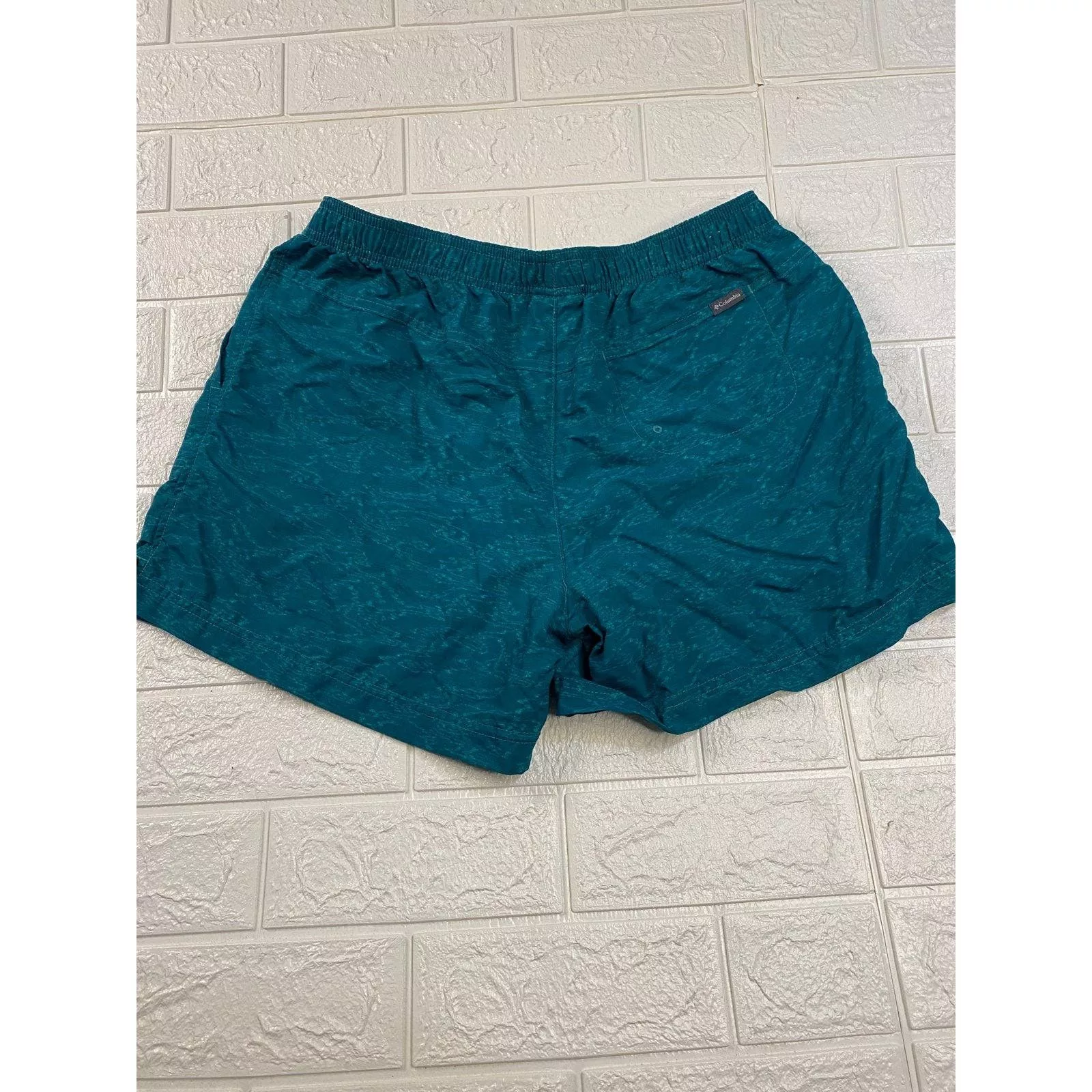 Columbia shorts Green