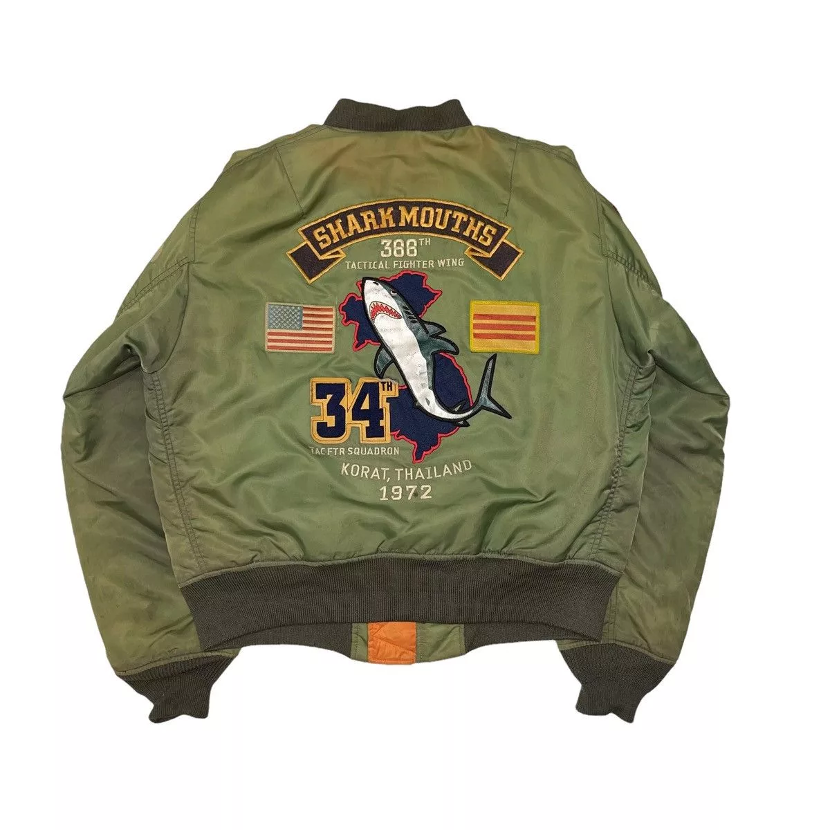 Avirex Bombers Shark Mouth Avirex MA-1 Super Rare Bomber 1970s Jacket Green