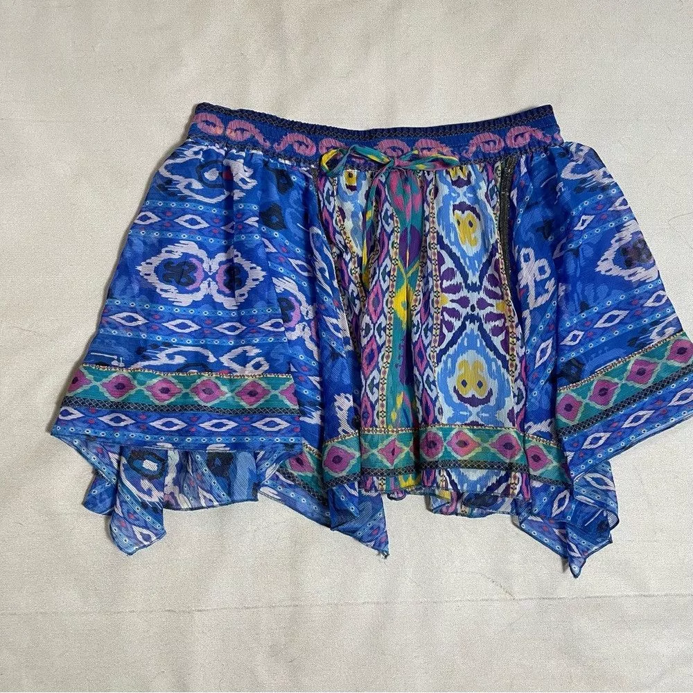 Zara Mini Skirts NWT New Zara Printed Mini Skirt Size S Blue