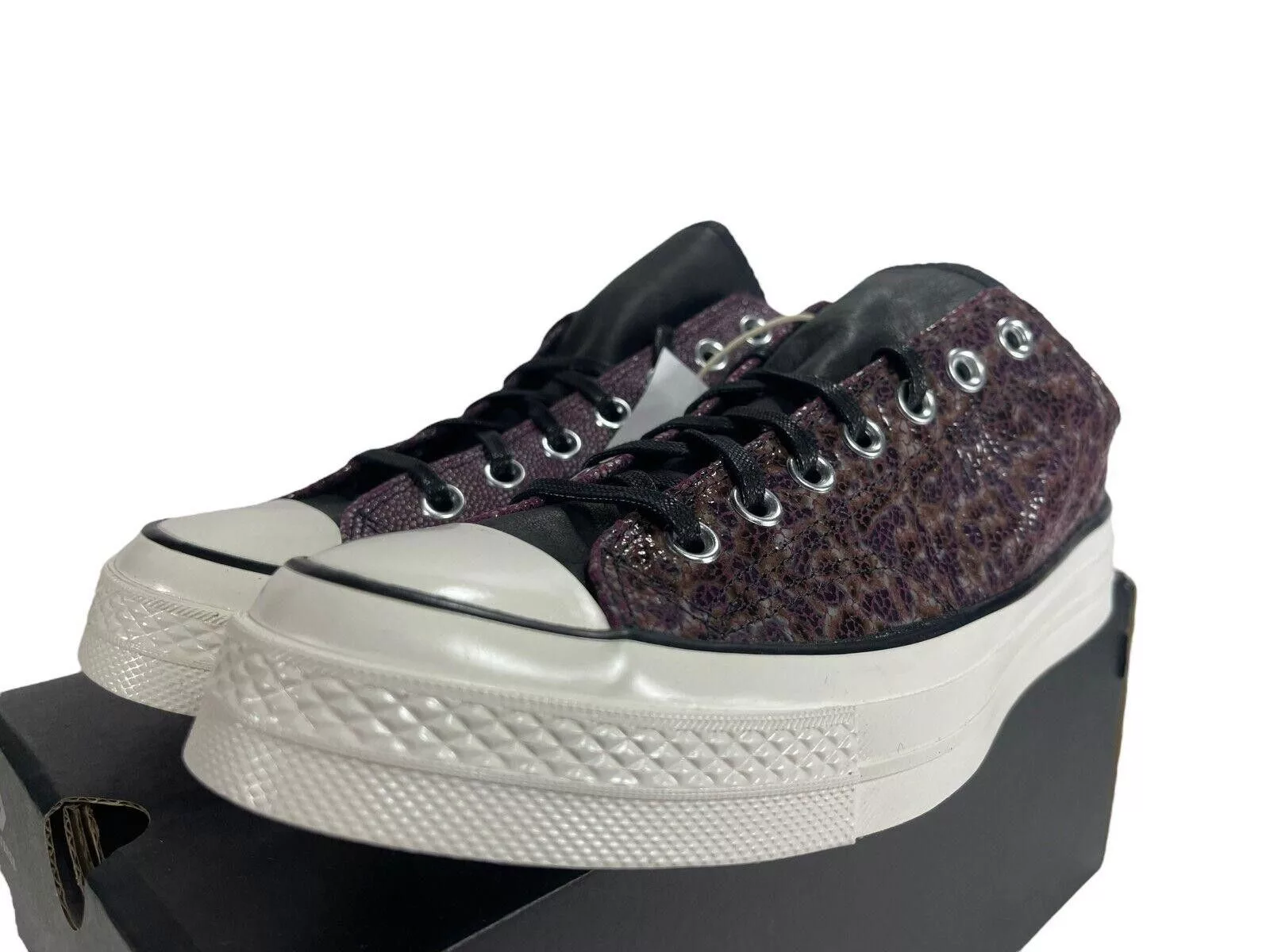 Converse Low Top Sneakers Converse Chuck OX Low Top Stingray Split Leather A01085C 9 Purple