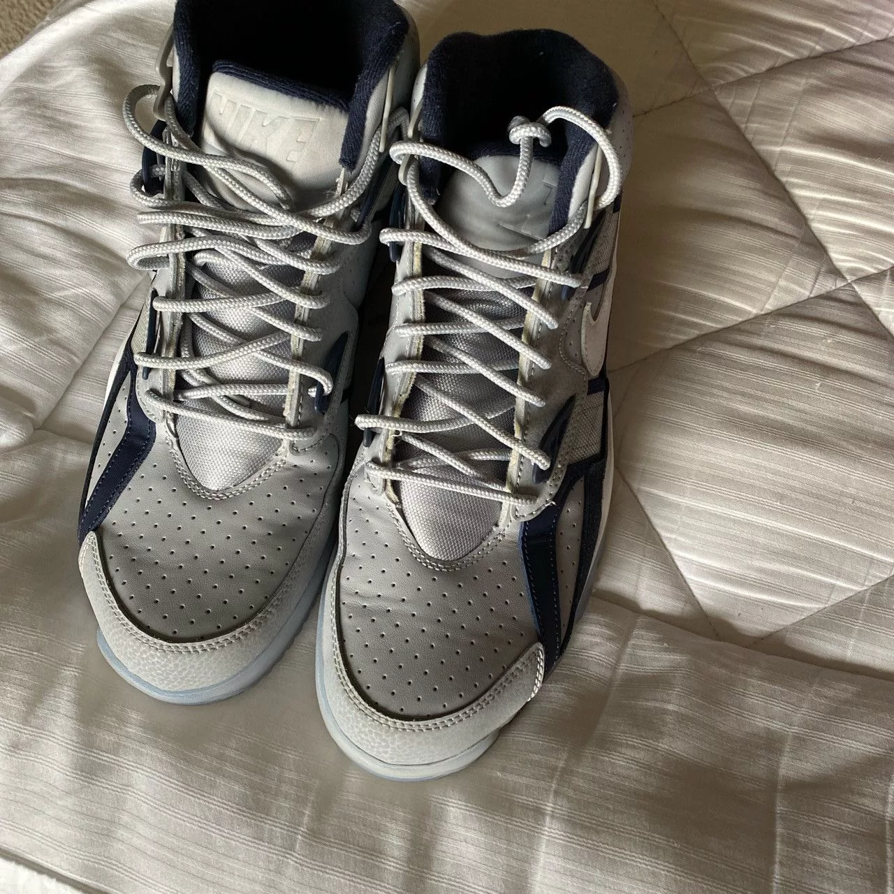 Nike Hi Top Sneakers Nike air max trainer ‘Georgetown’ Gray