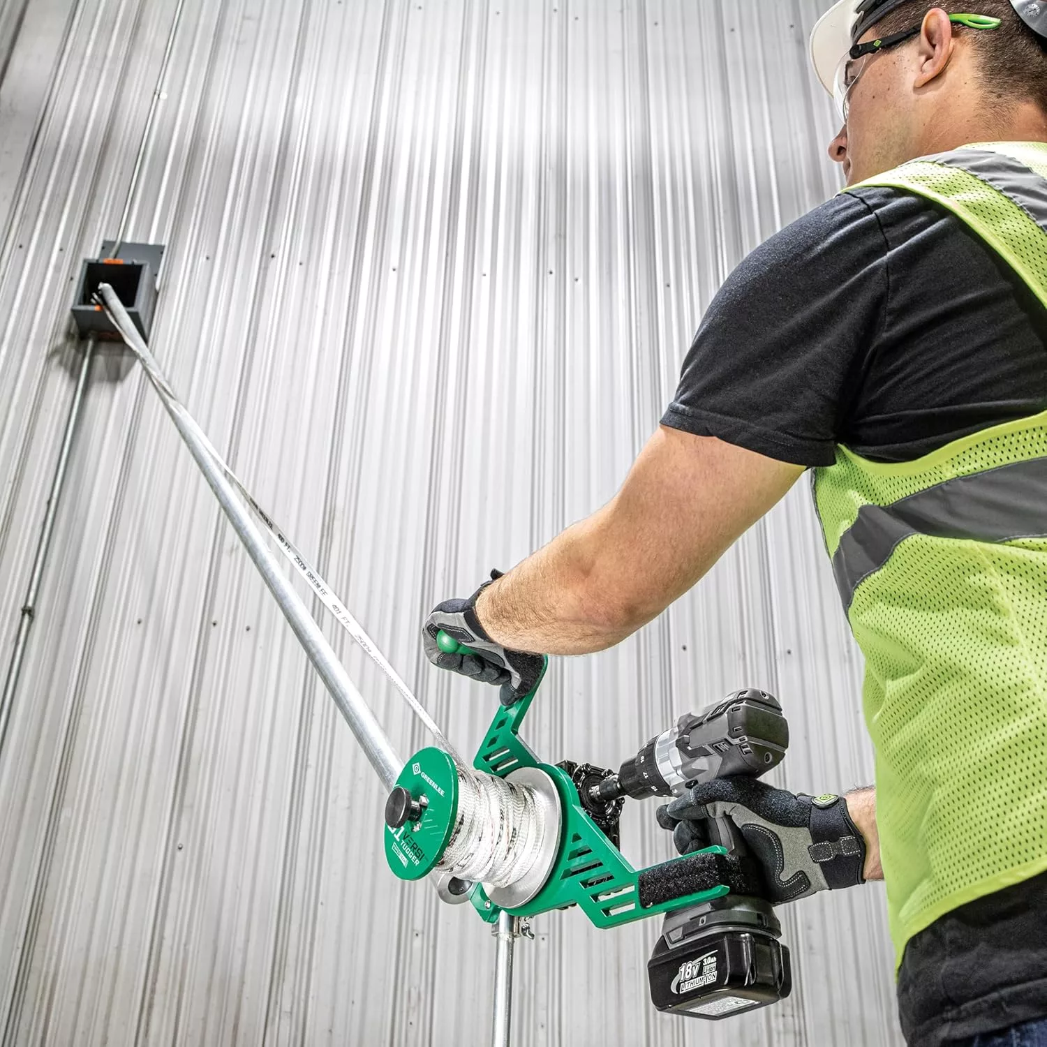 Greenlee G1 Versi-Tugger Handheld 1,000-lb. Electrical Cable Puller, 1/2 - 4""