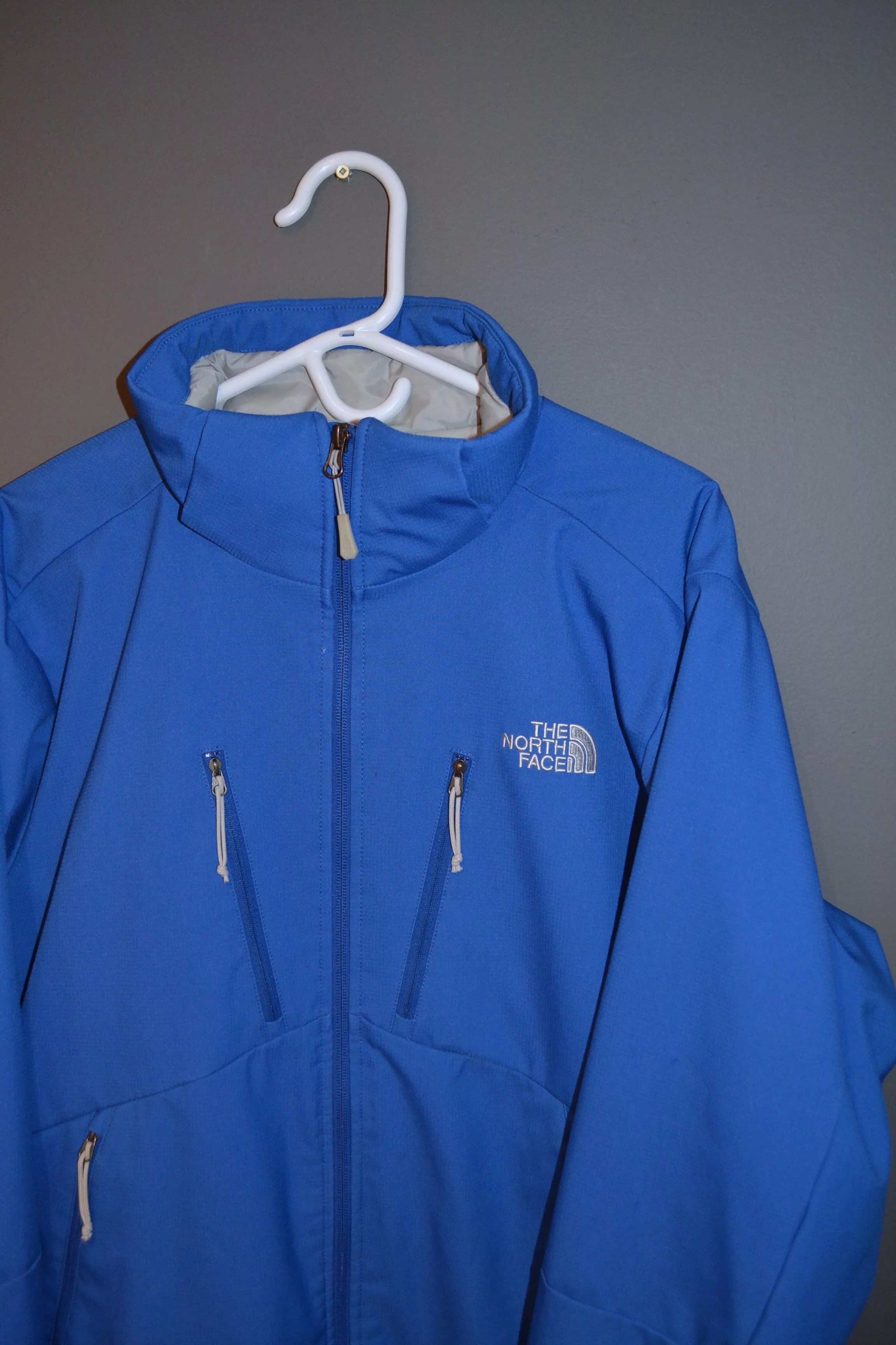 The North Face Light Jackets The North Face Windwall Primaloft Jacket L Blue