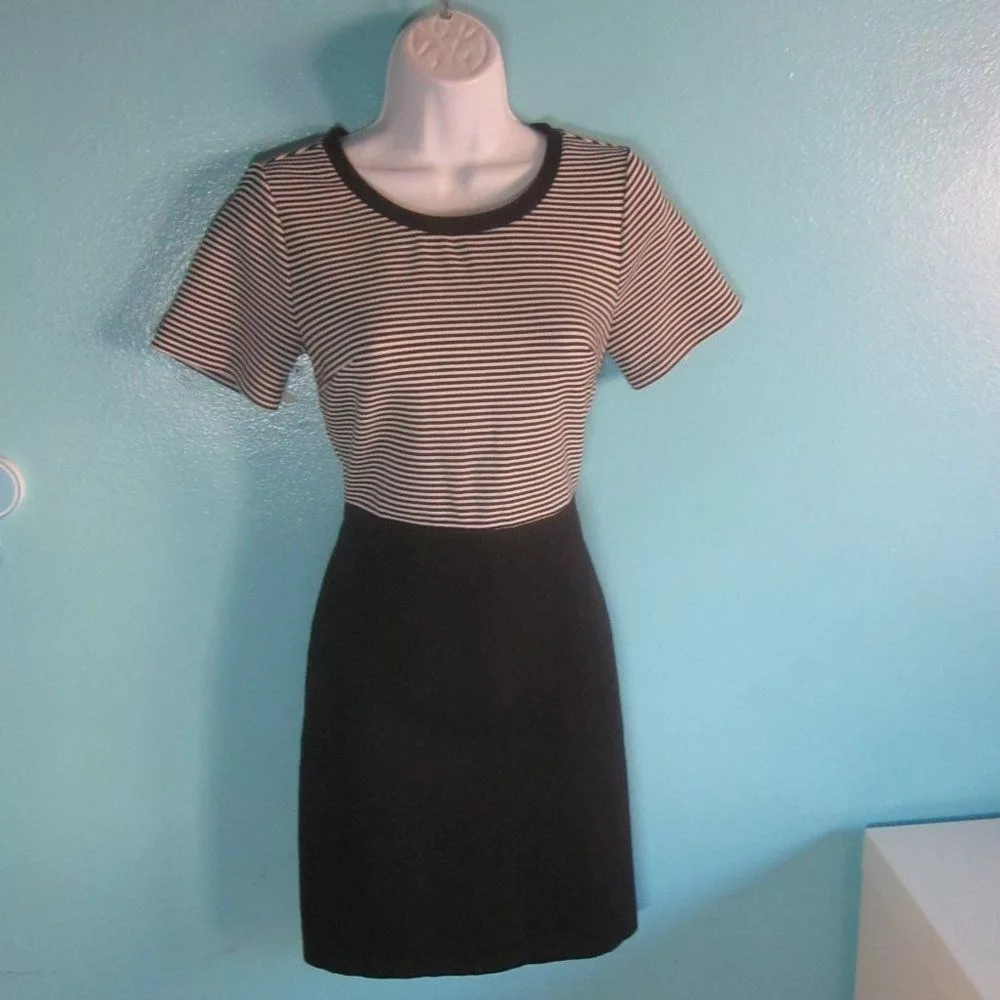 Loft Mini Dresses Loft Work Dress Size 2P Black