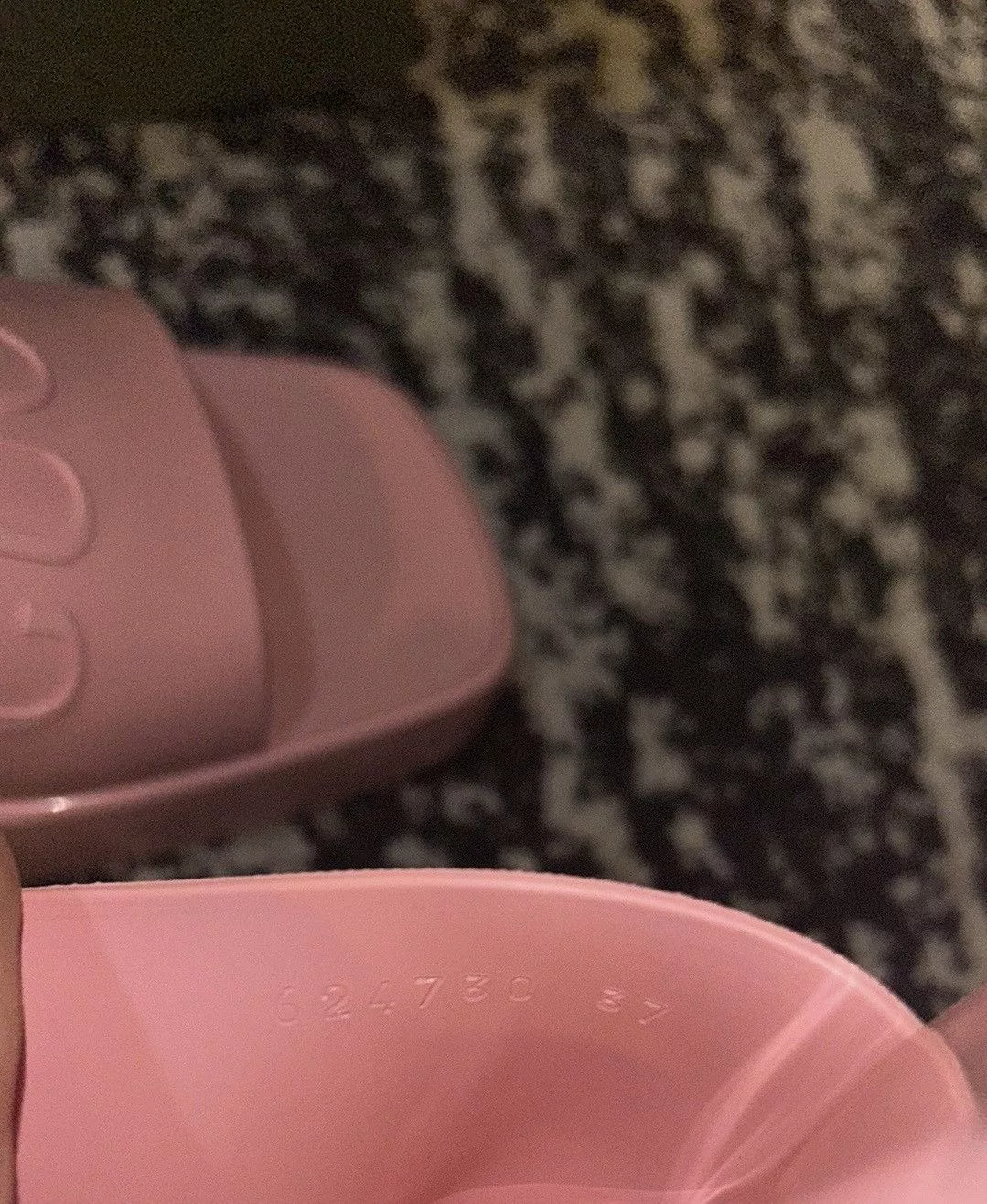 Gucci Sandals Gucci Rubber Logo Sandal Slipper Wild Rose size 37 Pink