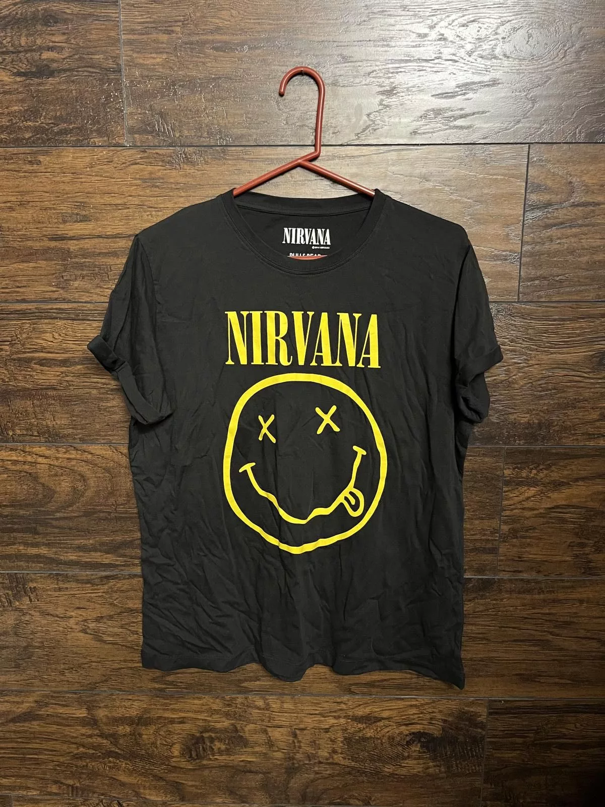 Pull & Bear Short Sleeve T Shirts Pull & Bear Pull&Bear x Nirvana Smiley Rolled Sleeves Junior Tee - M Black