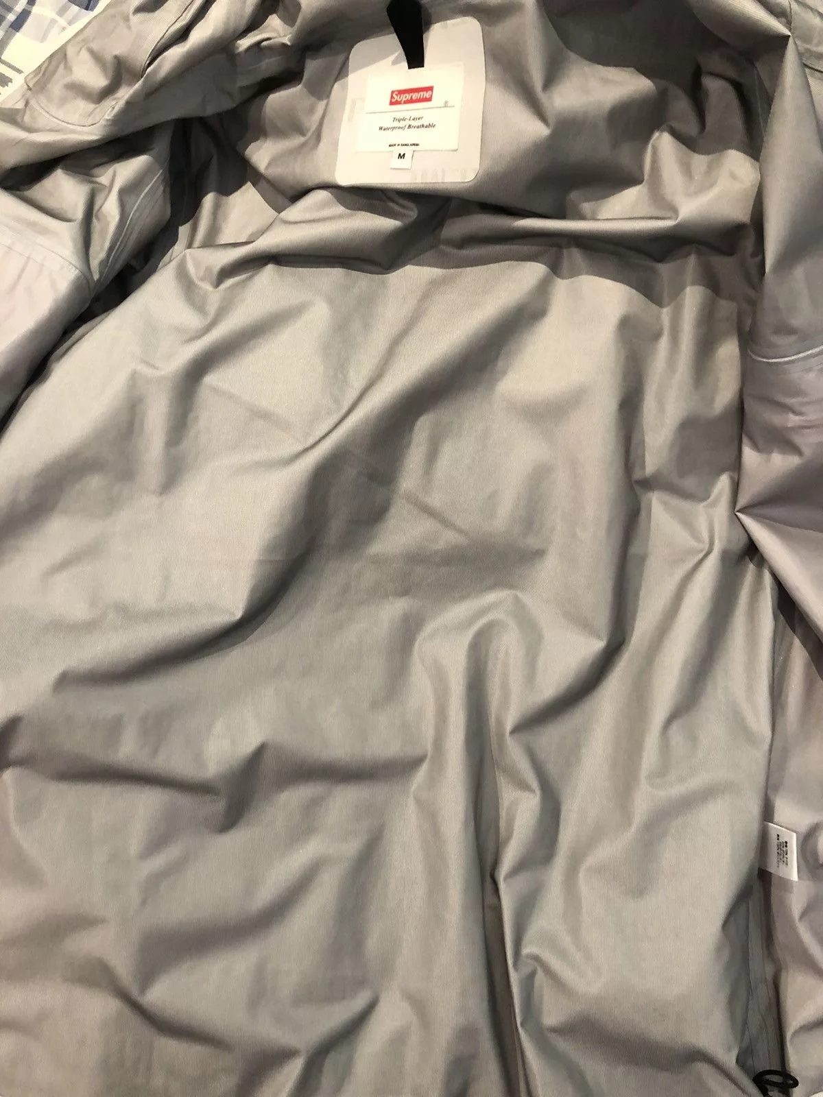 Supreme Raincoats Supreme 3M Reflective Repeat Rain Jacket White